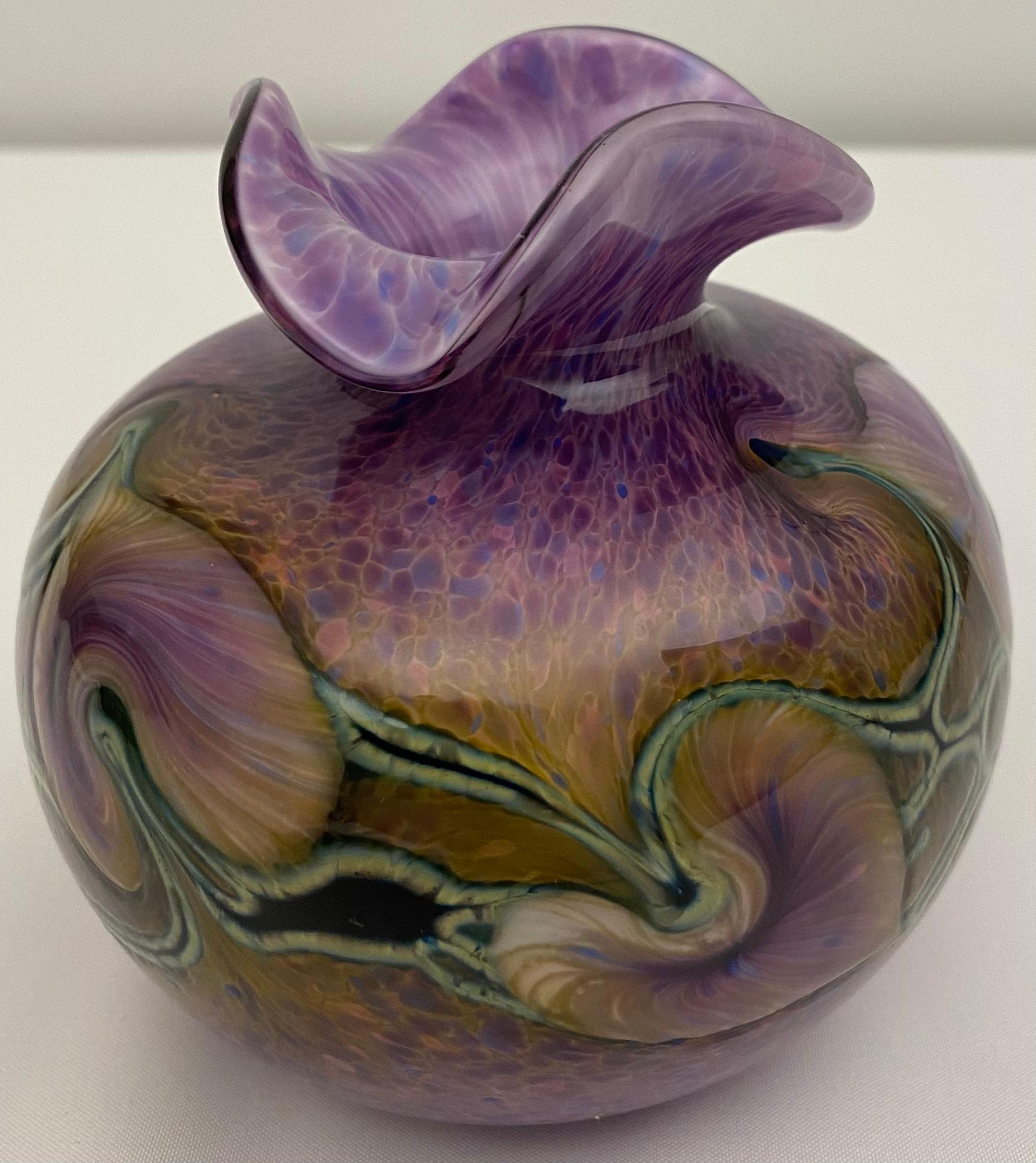 20th Century Fratelli Toso Murano Art Glass Decorative Object Swirl Design, Signed For Sale