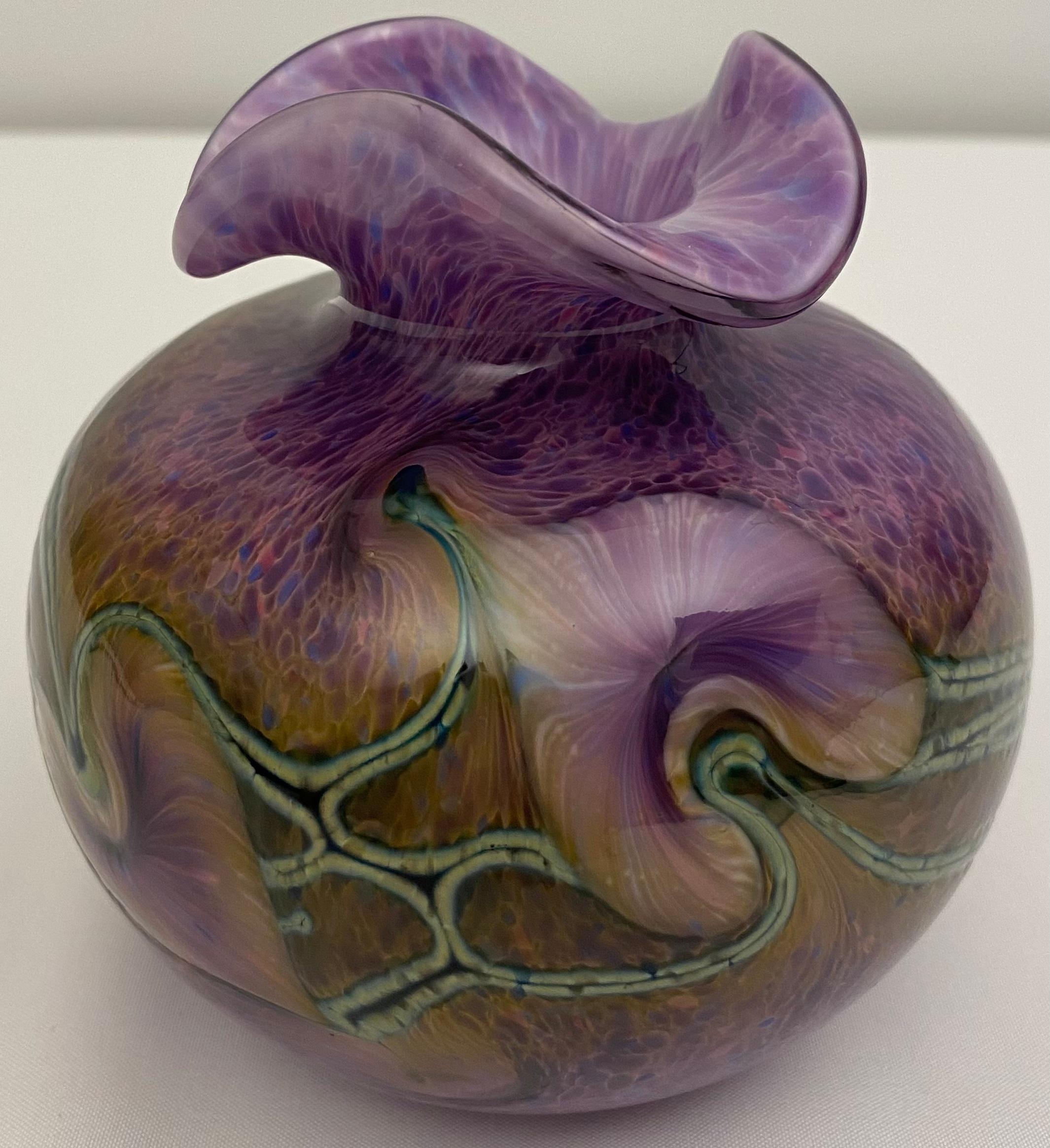 Fratelli Toso Murano Art Glass Decorative Object Swirl Design, Signed For Sale 2