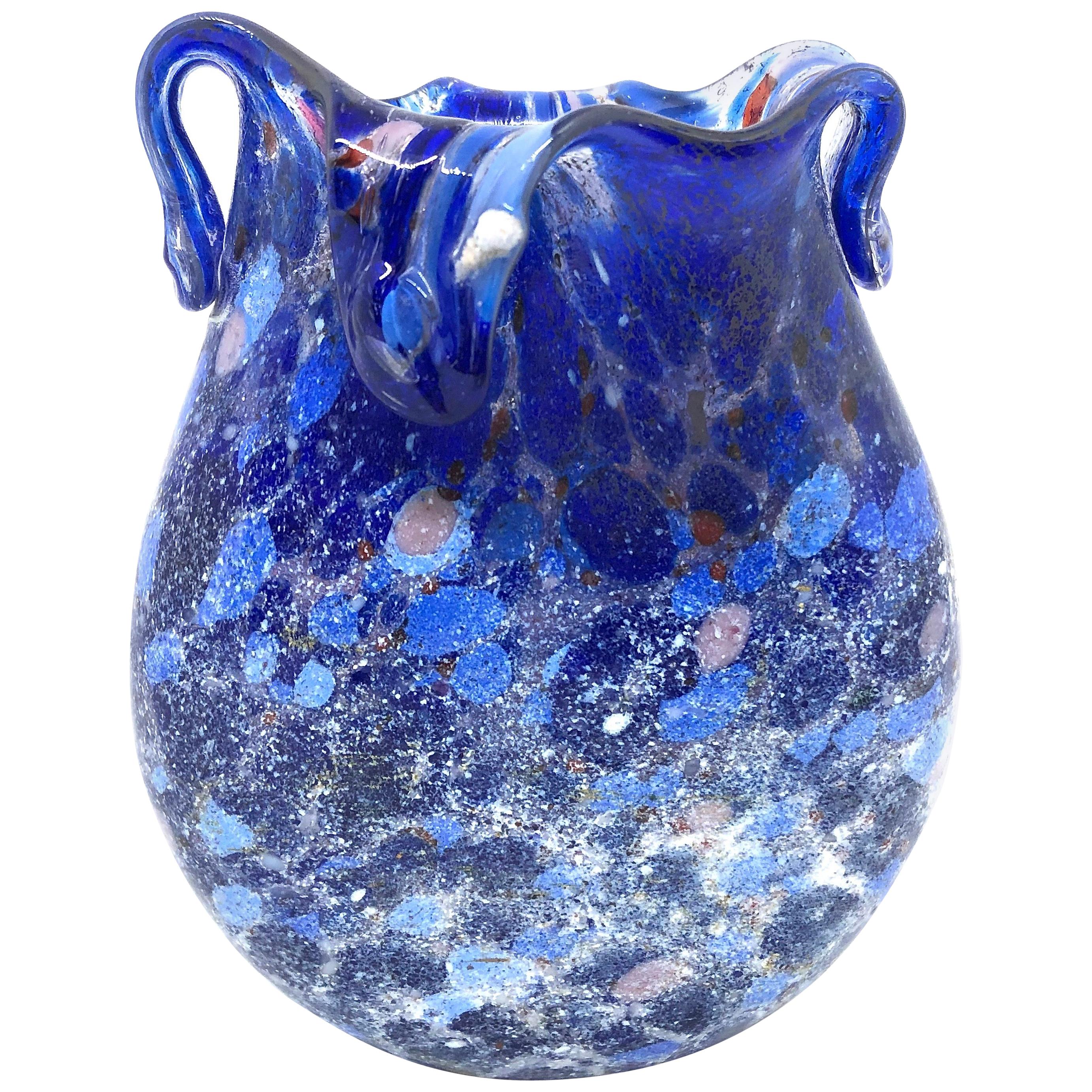 Fratelli Toso Murano-Kunstglas Neoklassische Miniaturvase:: Italien:: 1960er Jahre im Angebot