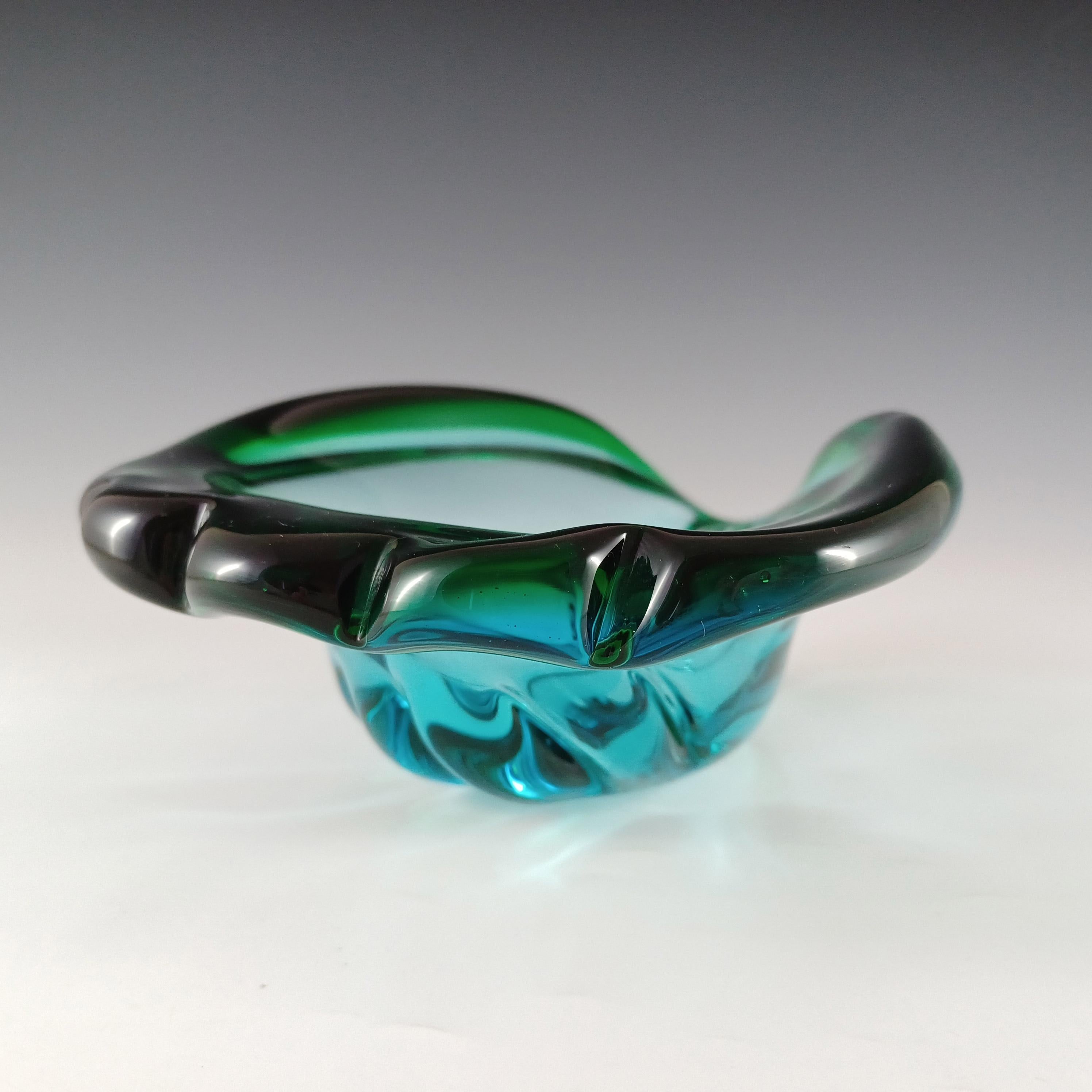 Fratelli Toso? Murano Blue & Green Glass Sculpture Bowl In Good Condition For Sale In Bolton, GB