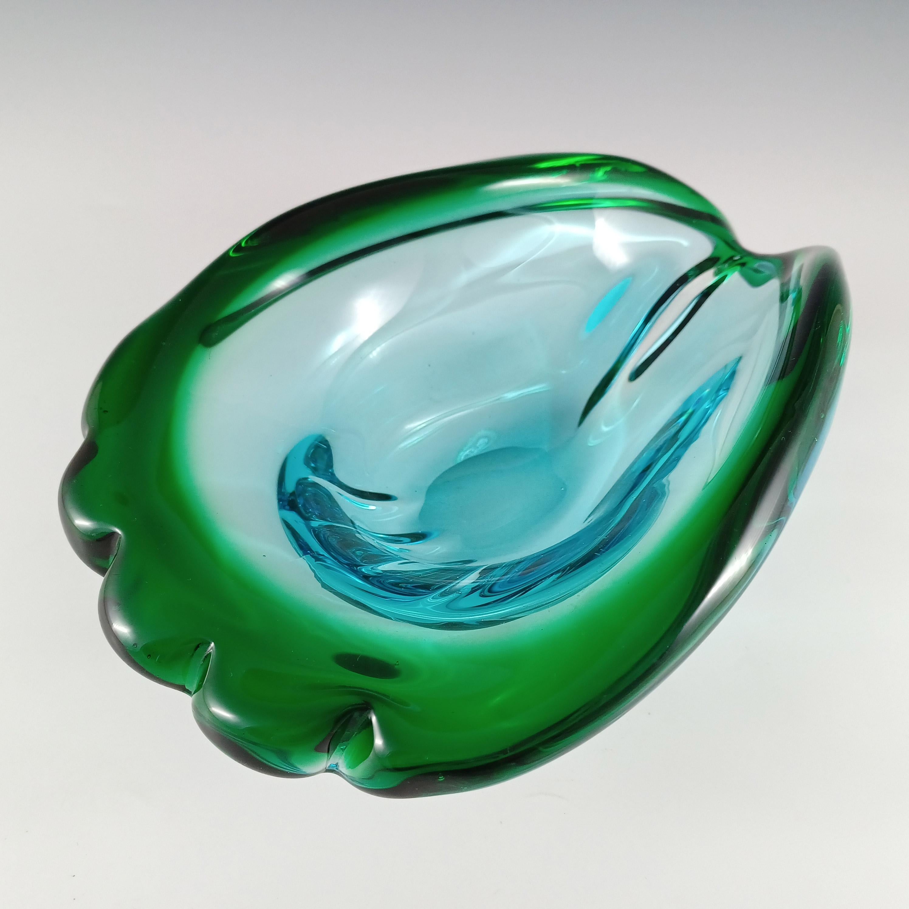 Fratelli Toso? Murano Blue & Green Glass Sculpture Bowl For Sale 2