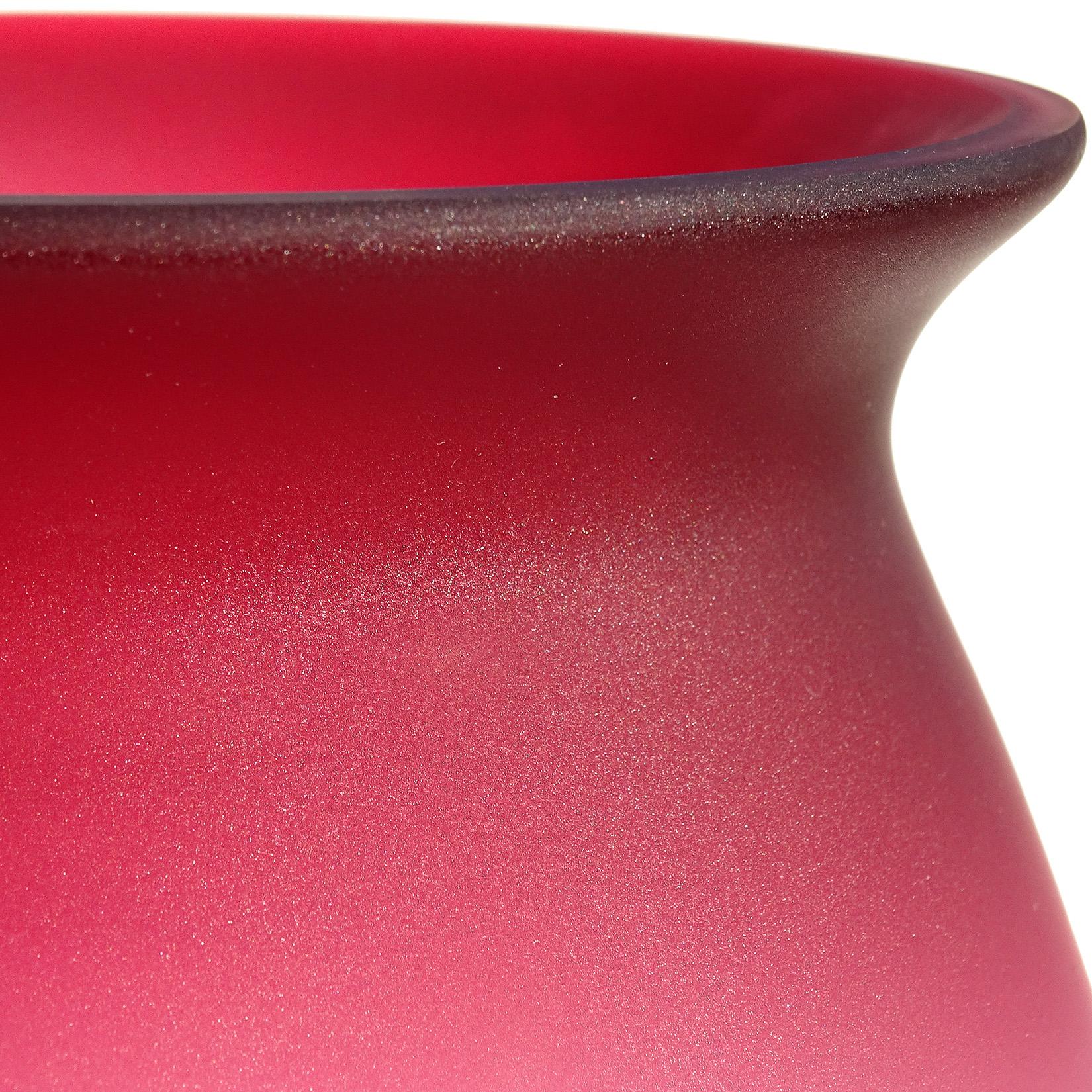 Mid-Century Modern Fratelli Toso Murano Deep Red to White Satin Italian Art Glass Flower Vase
