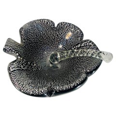 Fratelli Toso Murano Glas schwarz und Silber Aschenbecher mit Radiergummi um 1950