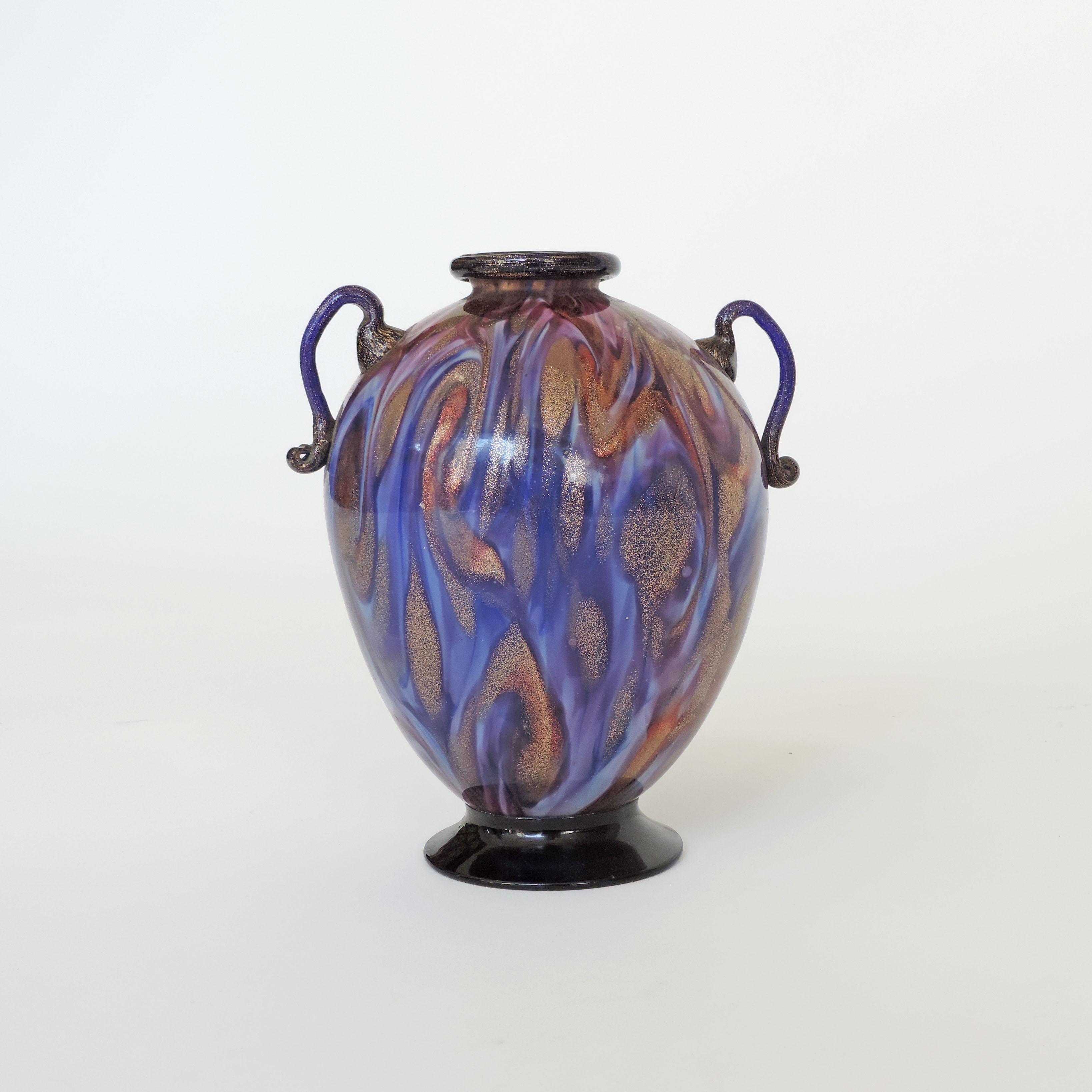 Vase en verre de Murano Fratelli Toso:: Italie:: années 1930 Bon état - En vente à Milan, IT