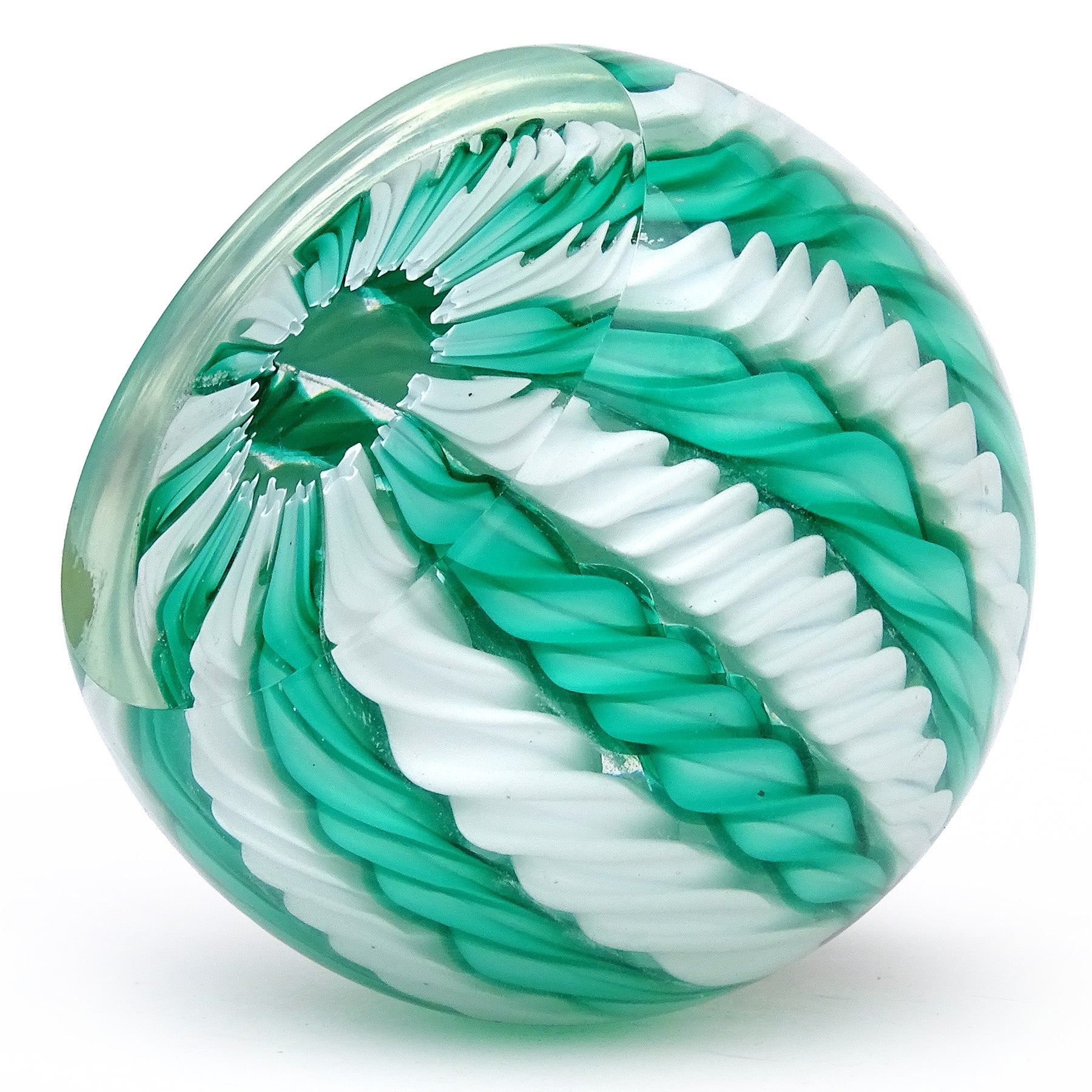 Hand-Crafted Fratelli Toso Murano Green White Italian Art Glass Crown Paperweight For Sale