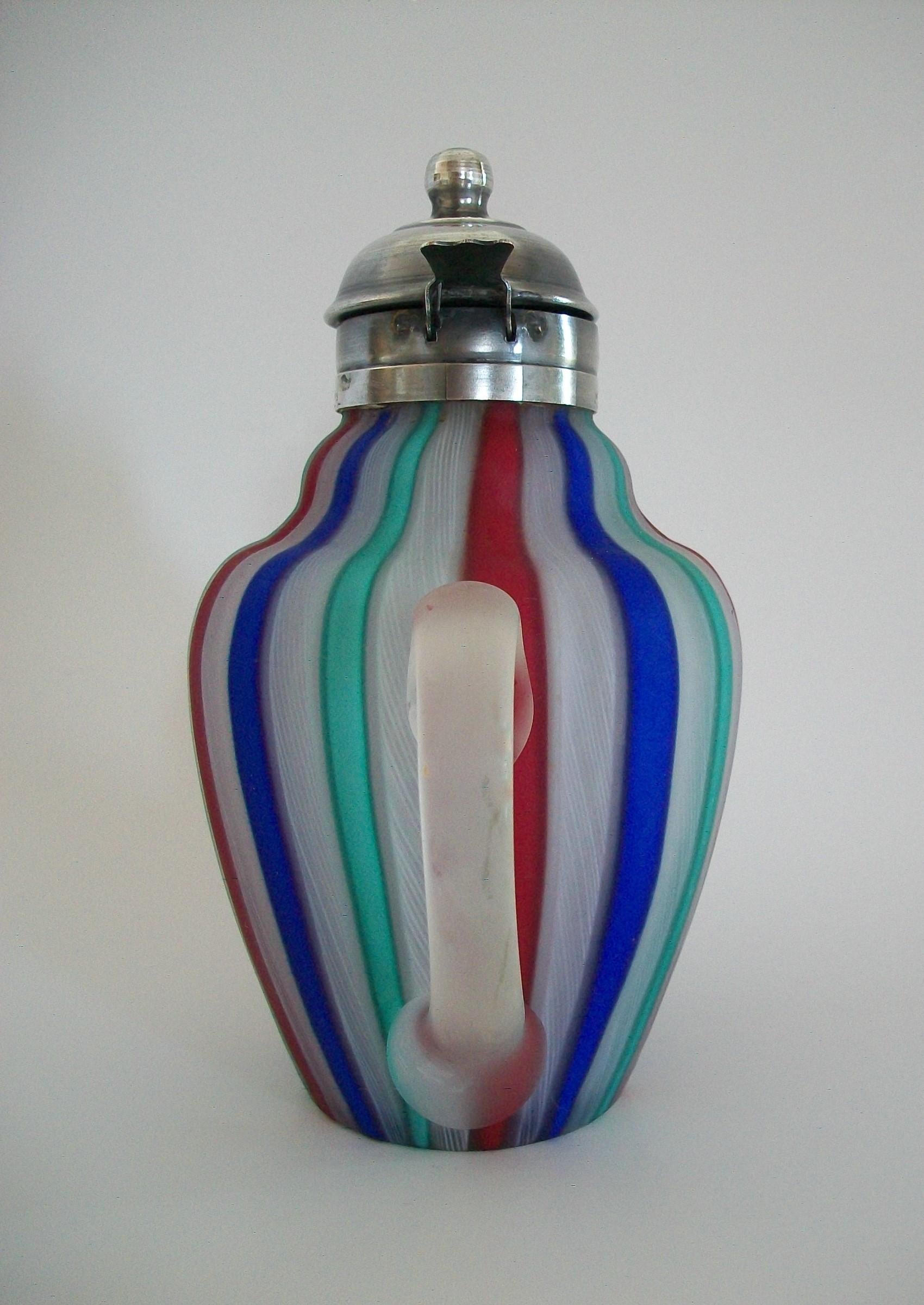 Fratelli Toso, Murano Latticino Glass Syrup Jug, Italy, Early 20th Century In Good Condition For Sale In Chatham, ON