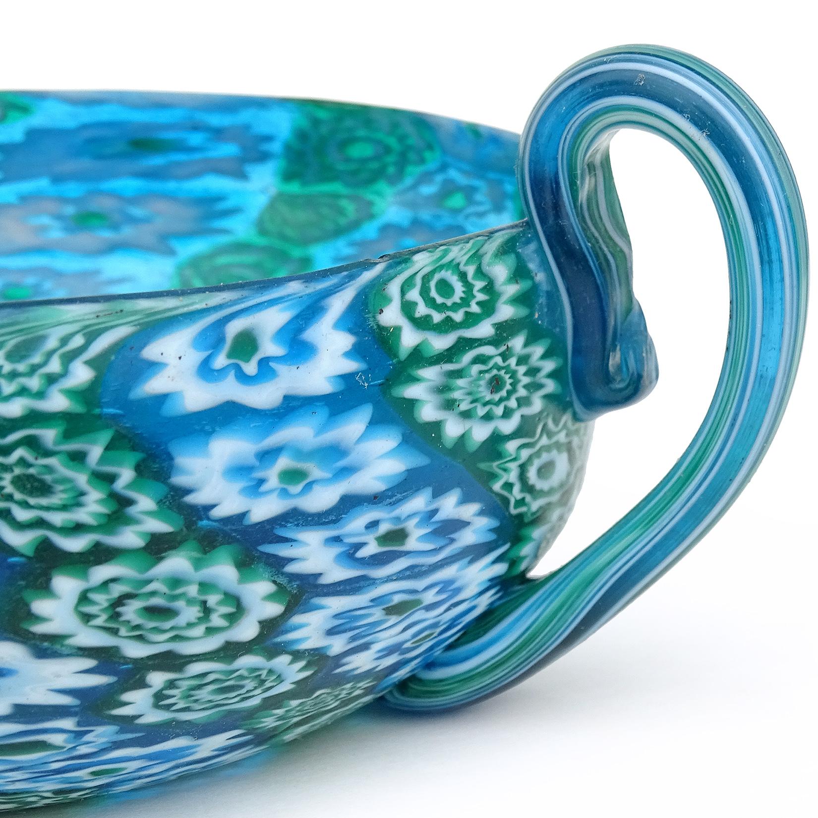 Italiano Fratelli Toso Murano Millefiori Fiore Antico in vetro artistico italiano Vide Poche Bowl in vendita