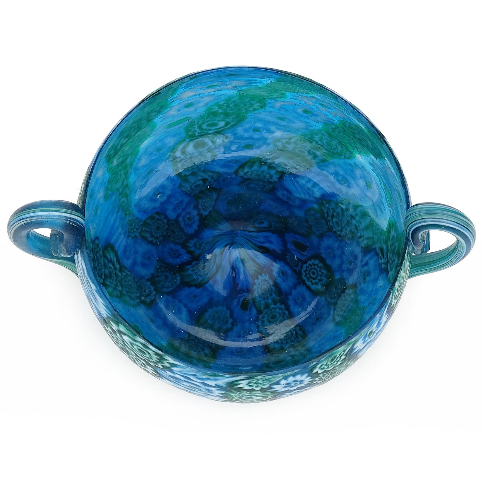 Fratelli Toso Murano Millefiori Flower Antique Italian Art Glass Vide Poche Bowl In Good Condition For Sale In Kissimmee, FL