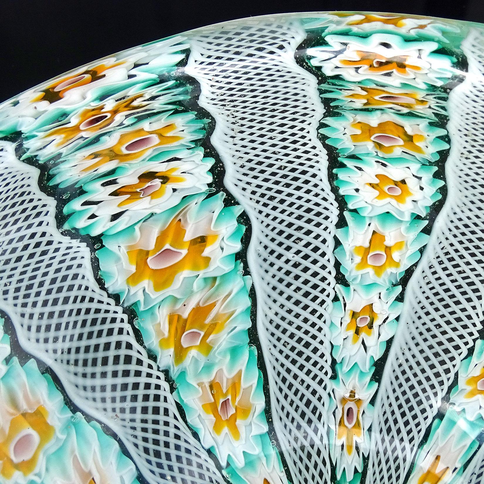 Fratelli Toso Murano Millefiori Flower Ribbons Italian Art Glass Decorative Bowl For Sale 1
