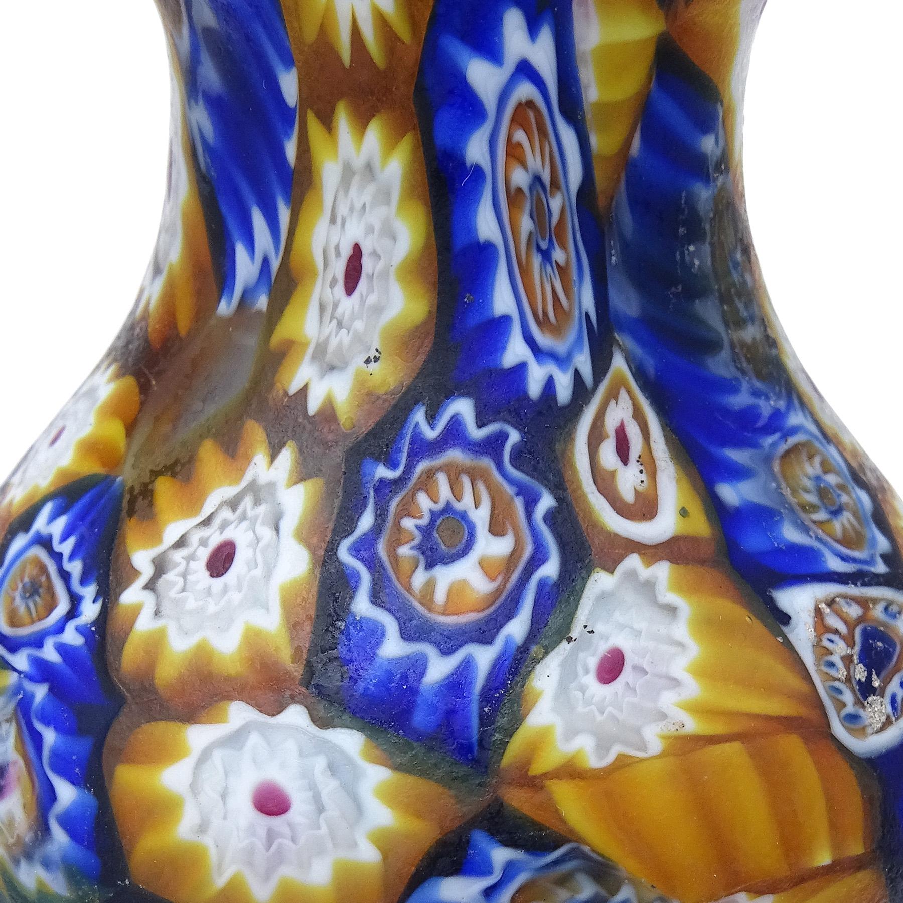 Fait main Vase à fleurs pour meuble de rangement, en verre d'art de Murano italien ancien Millefiori de Fratelli Toso en vente