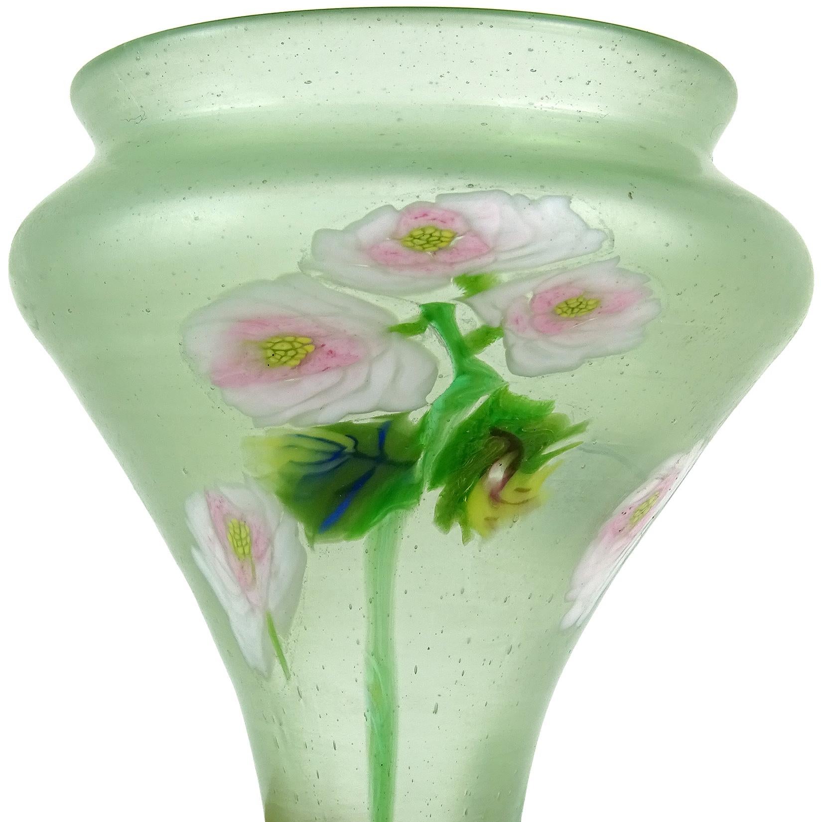 Hand-Crafted Fratelli Toso Murano Millefiori Flowers Antique Italian Satin Art Glass Vase