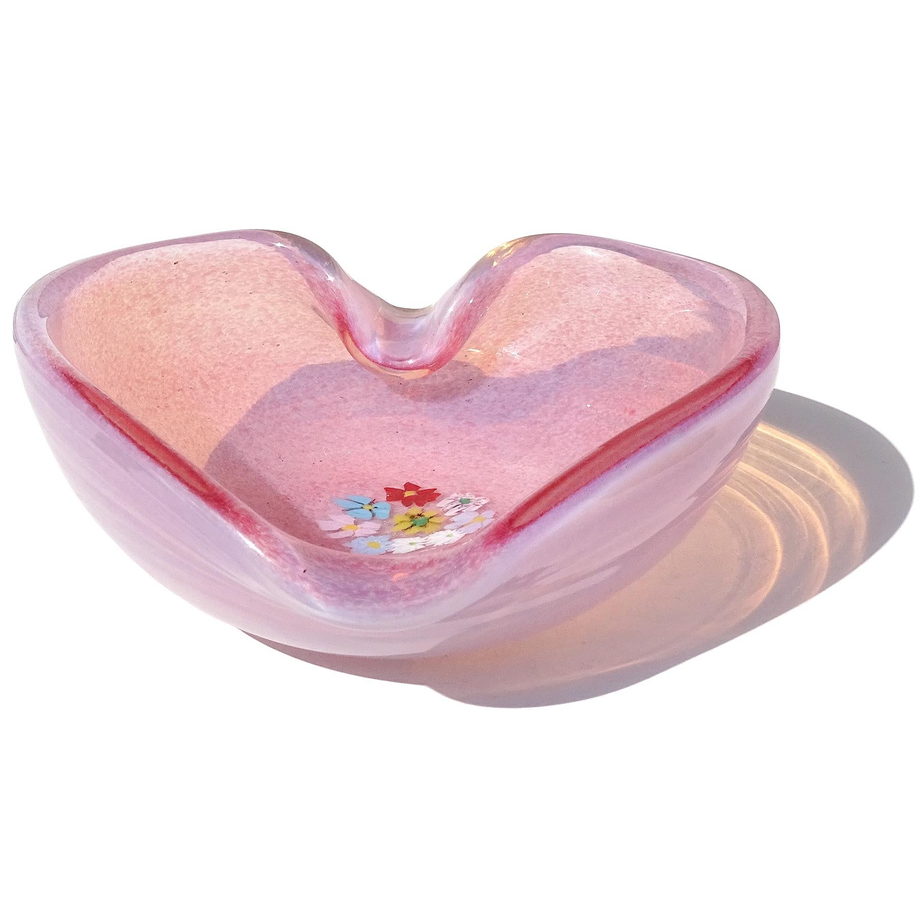 Hand-Crafted Fratelli Toso Murano Millefiori Pink Opalescent Italian Art Glass Heart Bowl For Sale