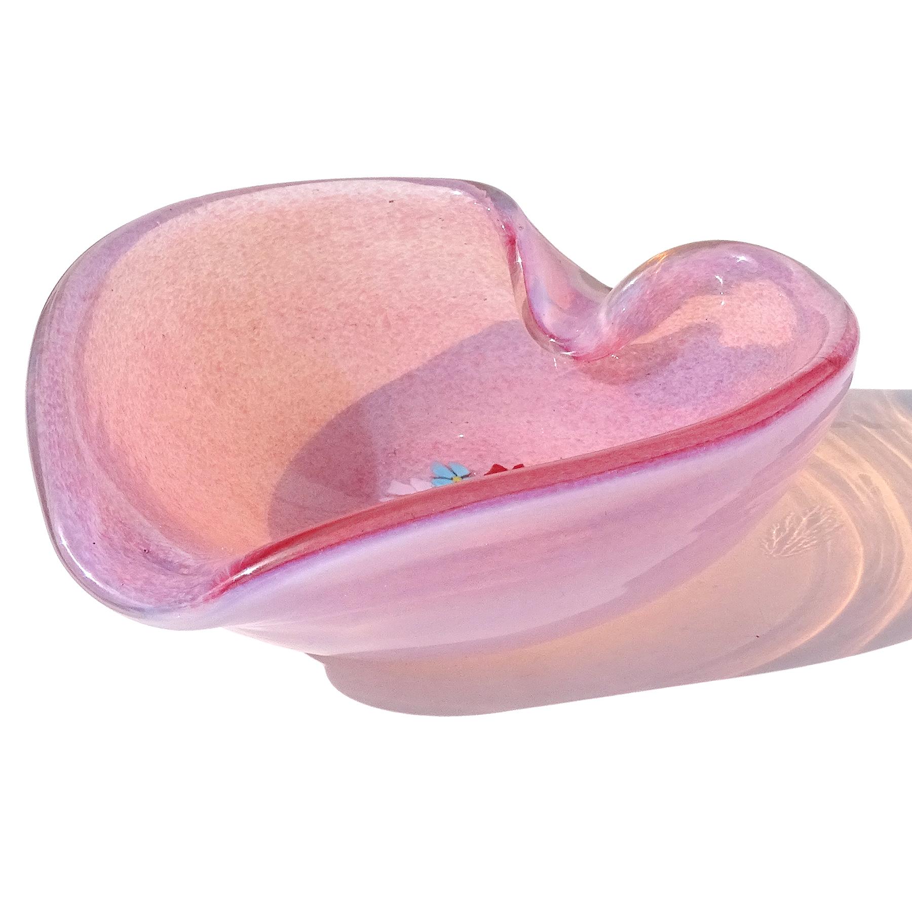 20th Century Fratelli Toso Murano Millefiori Pink Opalescent Italian Art Glass Heart Bowl For Sale