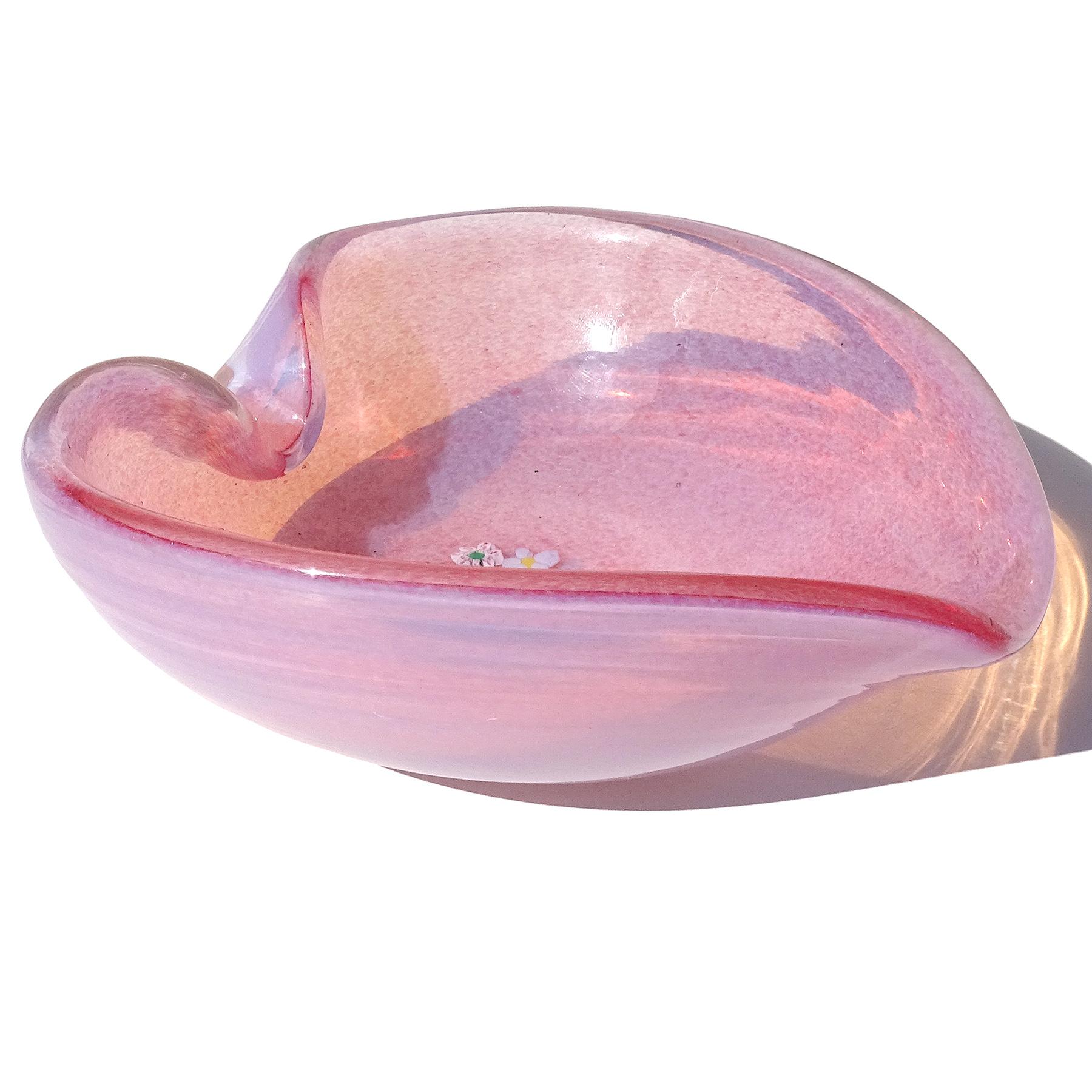 Fratelli Toso Murano Millefiori Pink Opalescent Italian Art Glass Heart Bowl For Sale 2