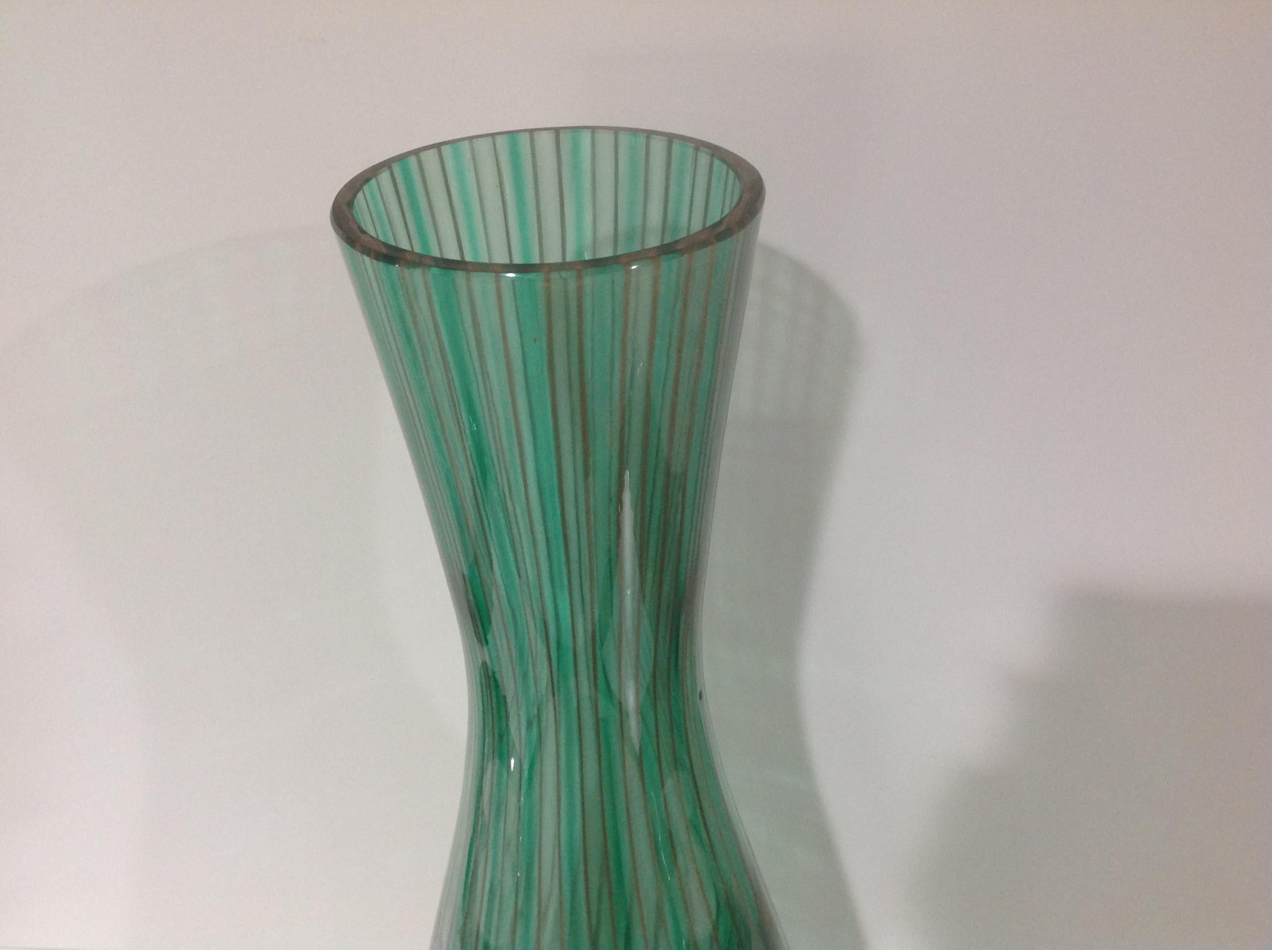 Mid-Century Modern Fratelli Toso Murano Monumental Hand Blown Art Glass Vase For Sale