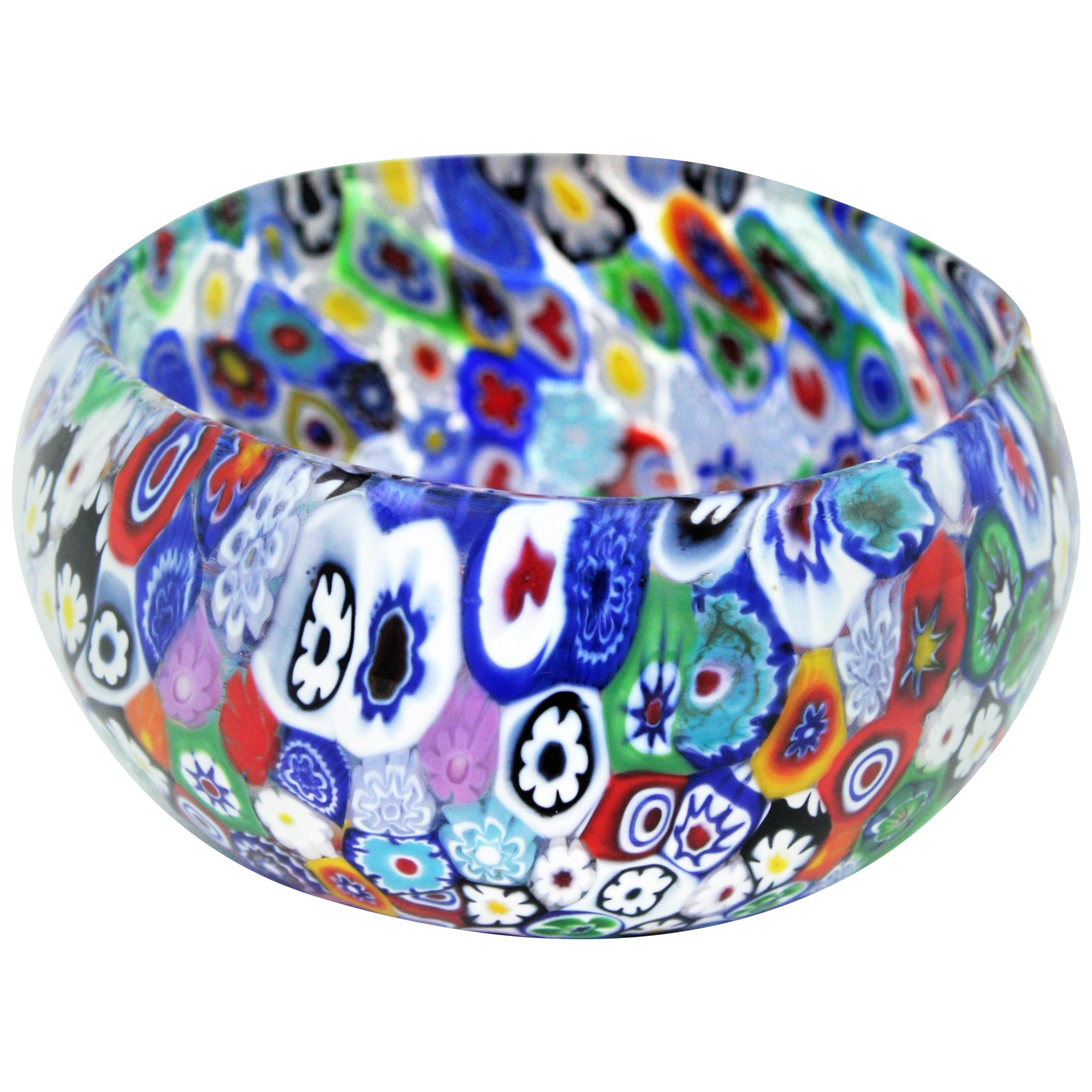 Murano Fratelli Toso Murrine Multi Color Italian Art Glass Bowl, 1950s For Sale 12