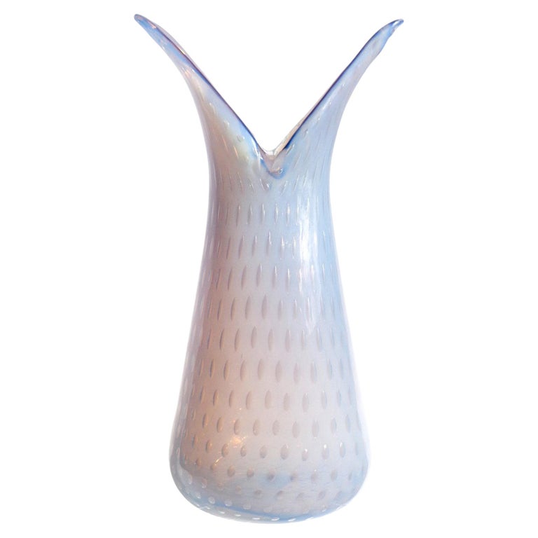 Fratelli Toso Murano Opalescent Lavender Bubbles Italian Art Glass Flower Vase For Sale