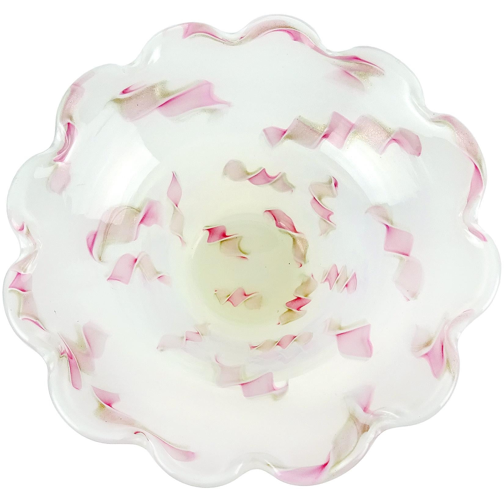 Mid-Century Modern Fratelli Toso Murano Opalescent Pink Aventurine Ribbons Italian Art Glass Bowl