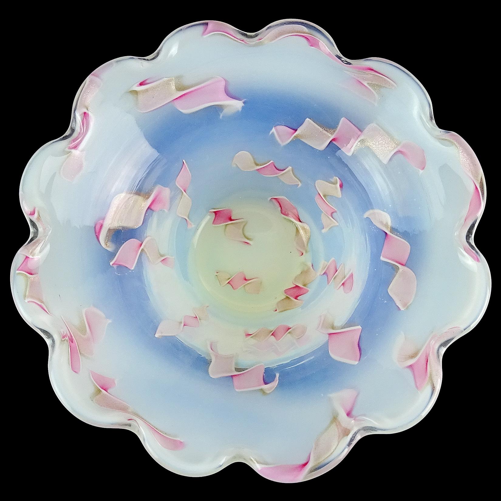 Fratelli Toso Murano Opalescent Pink Aventurine Ribbons Italian Art Glass Bowl In Good Condition In Kissimmee, FL