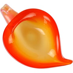 Fratelli Toso Murano Orange White Opalescent Italian Art Glass Seashell Bowl