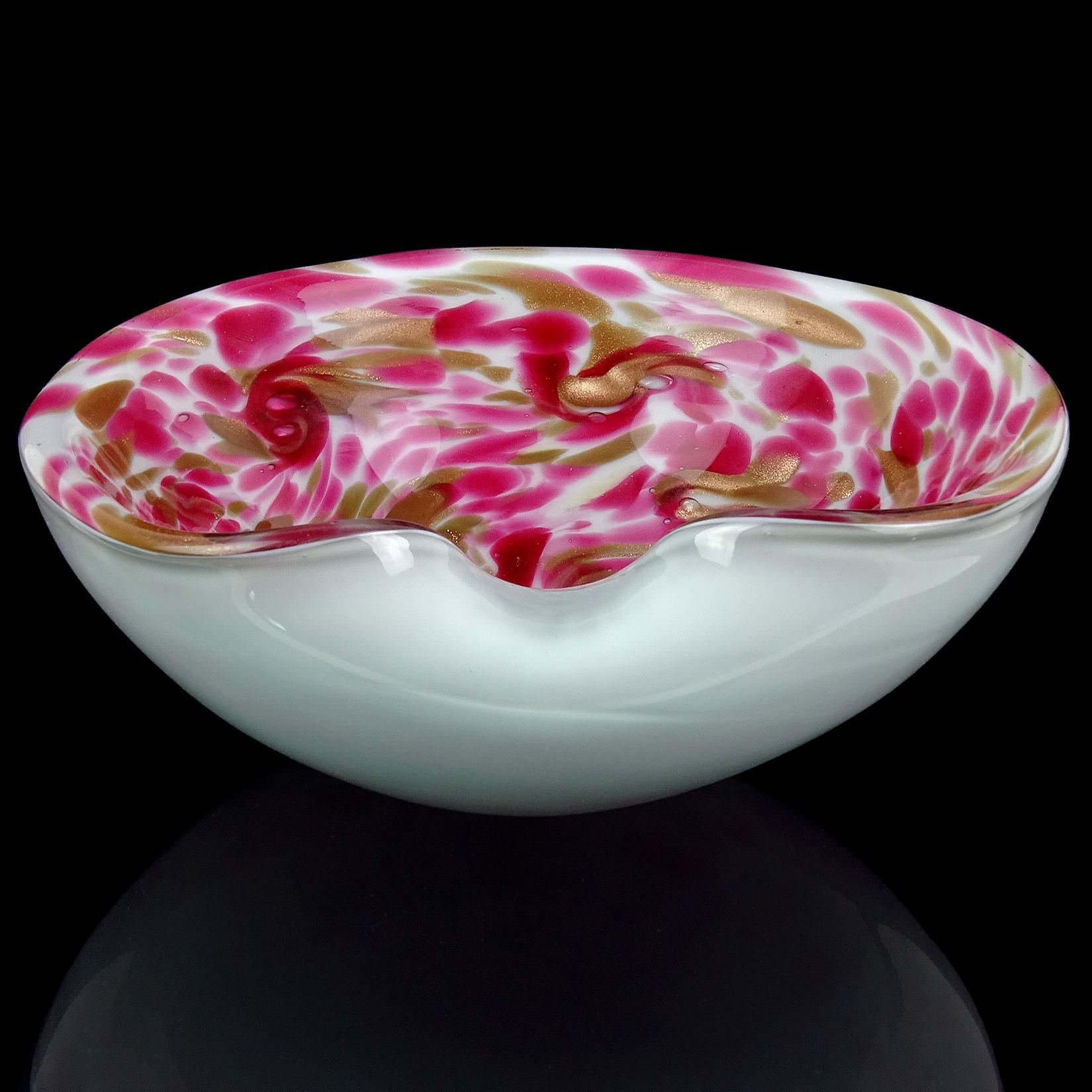 Fratelli Toso Murano Pink White Aventurine Italian Art Glass Decorative Bowl In Good Condition In Kissimmee, FL