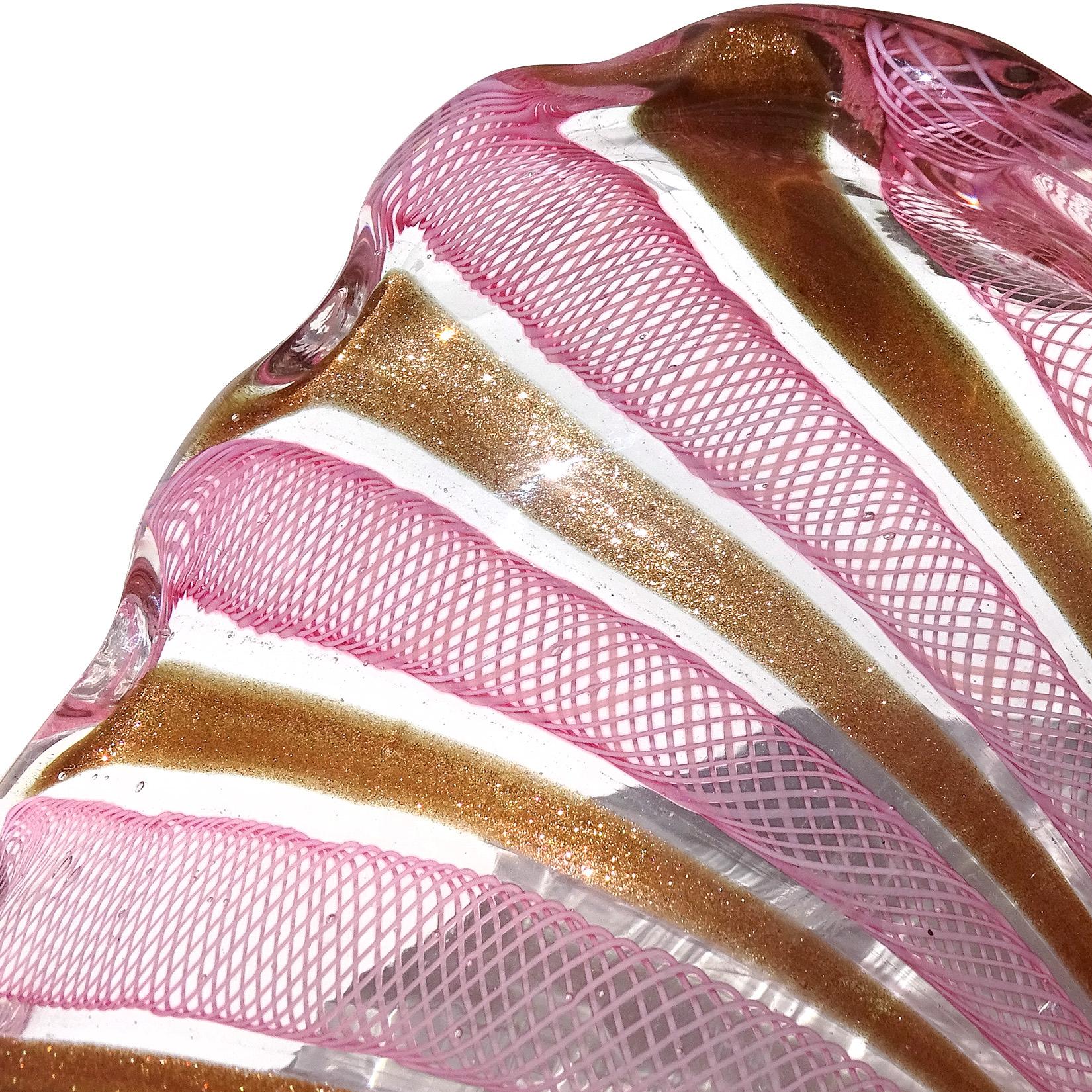 Mid-Century Modern Fratelli Toso Murano Pink White Copper Aventurine Ribbons Italian Art Glass Bowl