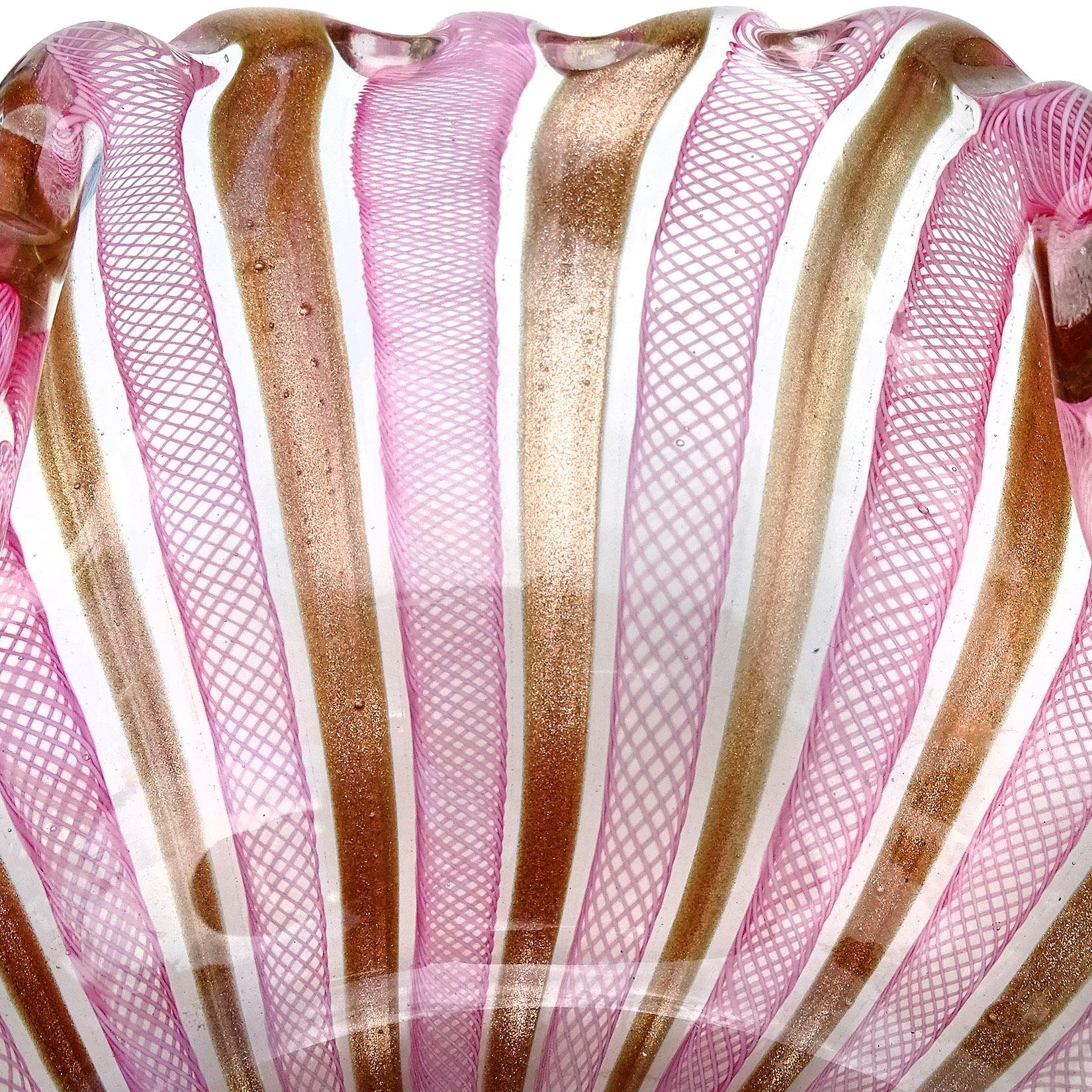 Verre Bol en verre d'art italien de Murano rose, blanc et cuivre avec rubans d'aventurine des Fratelli Toso en vente