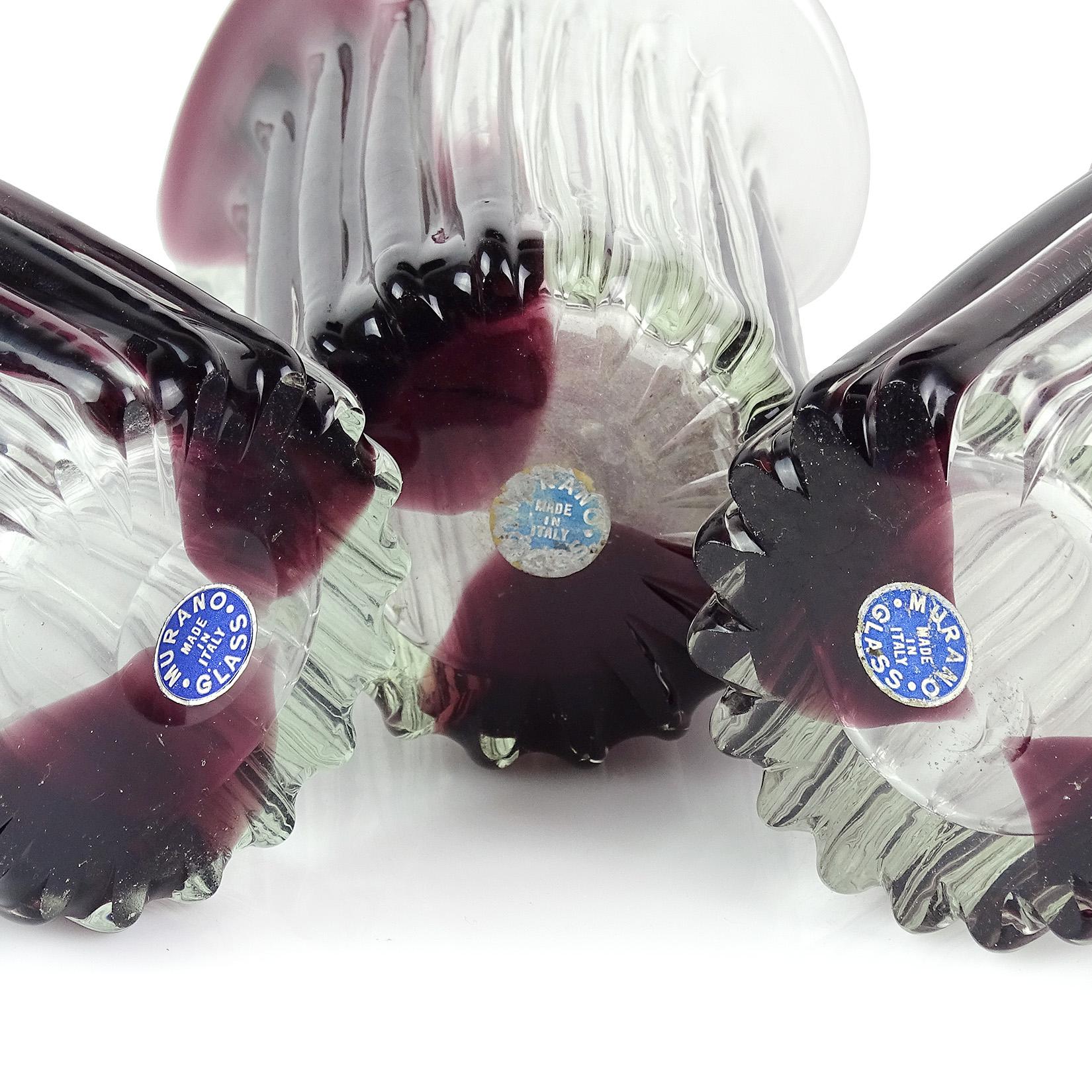 20ième siècle Vase à fleurs en verre d'art italien Fratelli Toso Murano à rayures violettes en vente