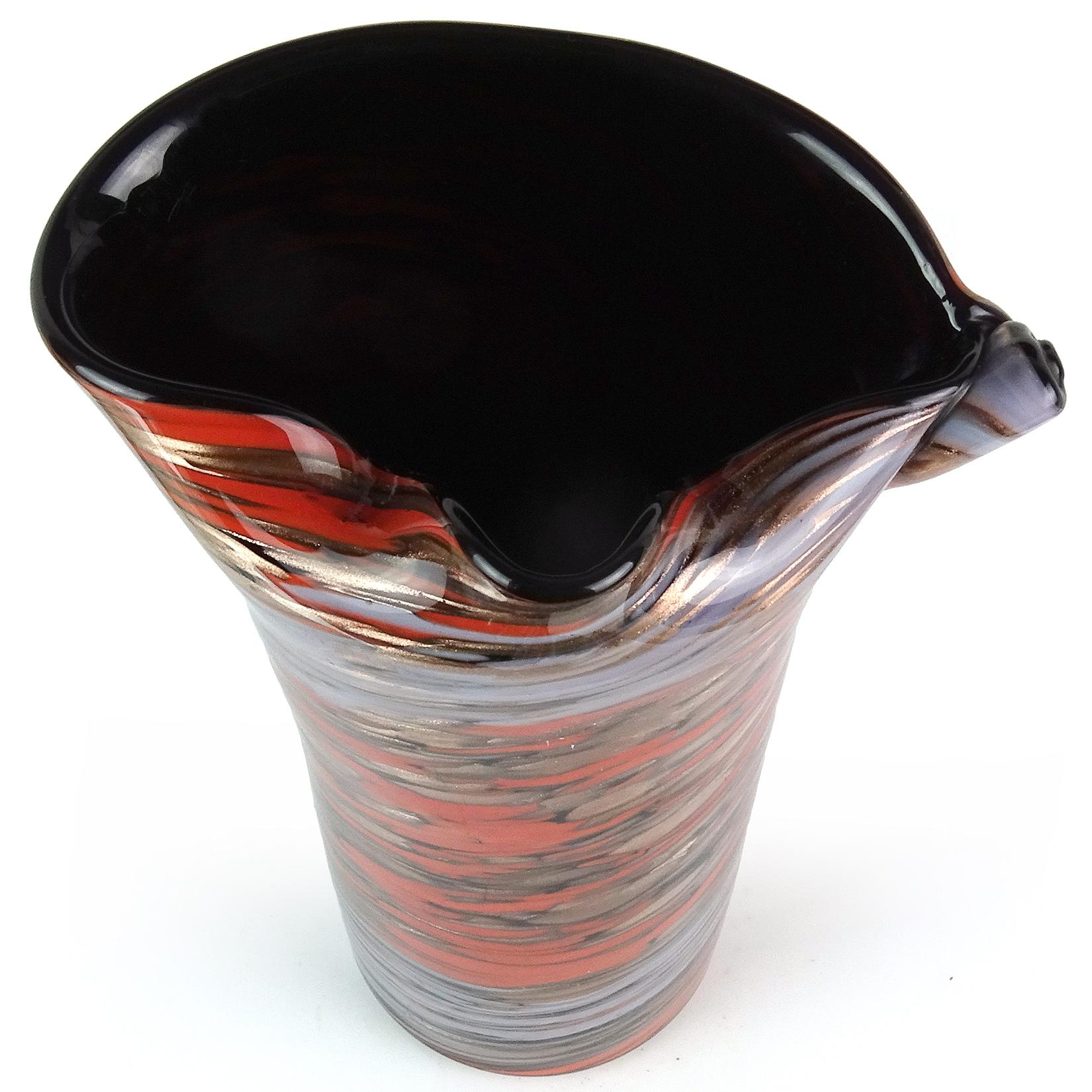 Italienische Aventurin-Blumenvase aus Murano-Kunstglas von Fratelli Toso in Rot und Blau aus Kupfer (Moderne der Mitte des Jahrhunderts) im Angebot