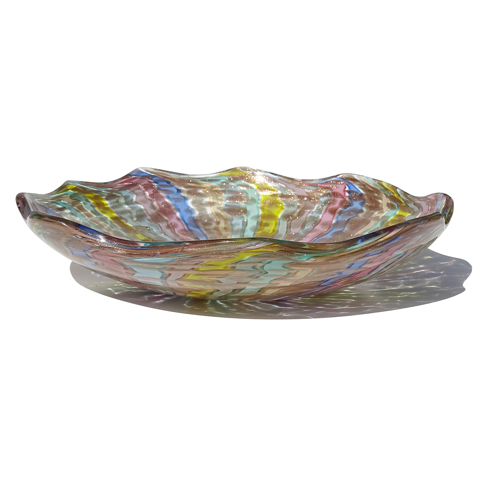 Hand-Crafted Fratelli Toso Murano Vintage Rainbow Ribbons Aventurine Italian Art Glass Bowl