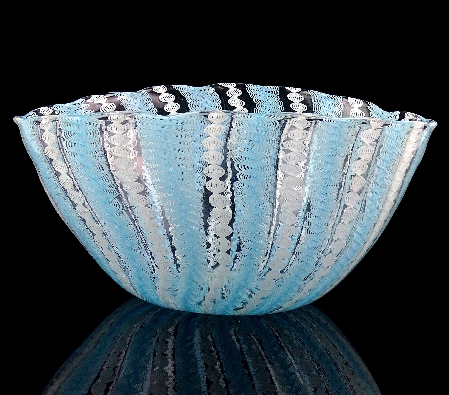 Mid-Century Modern Fratelli Toso Murano White Blue Zanfirico Ribbons Italian Art Glass Bowl Vase