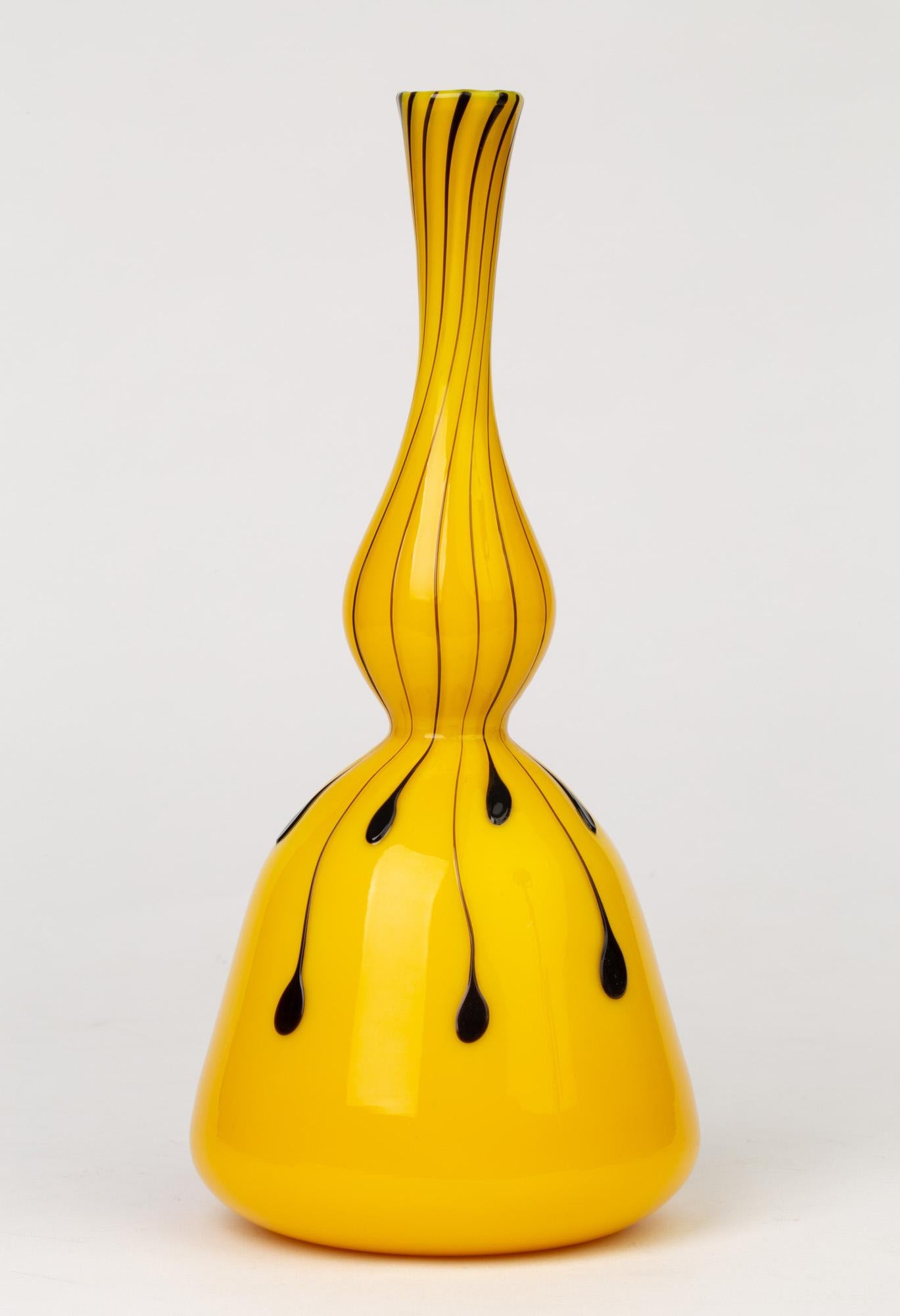 Fratelli Toso Murano Yellow Art Glass Mallet Shaped Vase For Sale 1