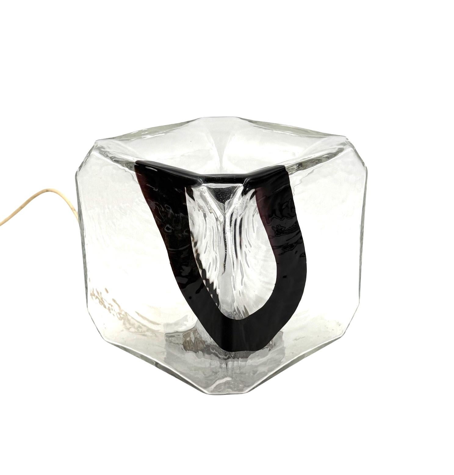 Fratelli Toso, Pair of Murano blown glass lamps, F.lli Toso, Murano Italy 1970s For Sale 3