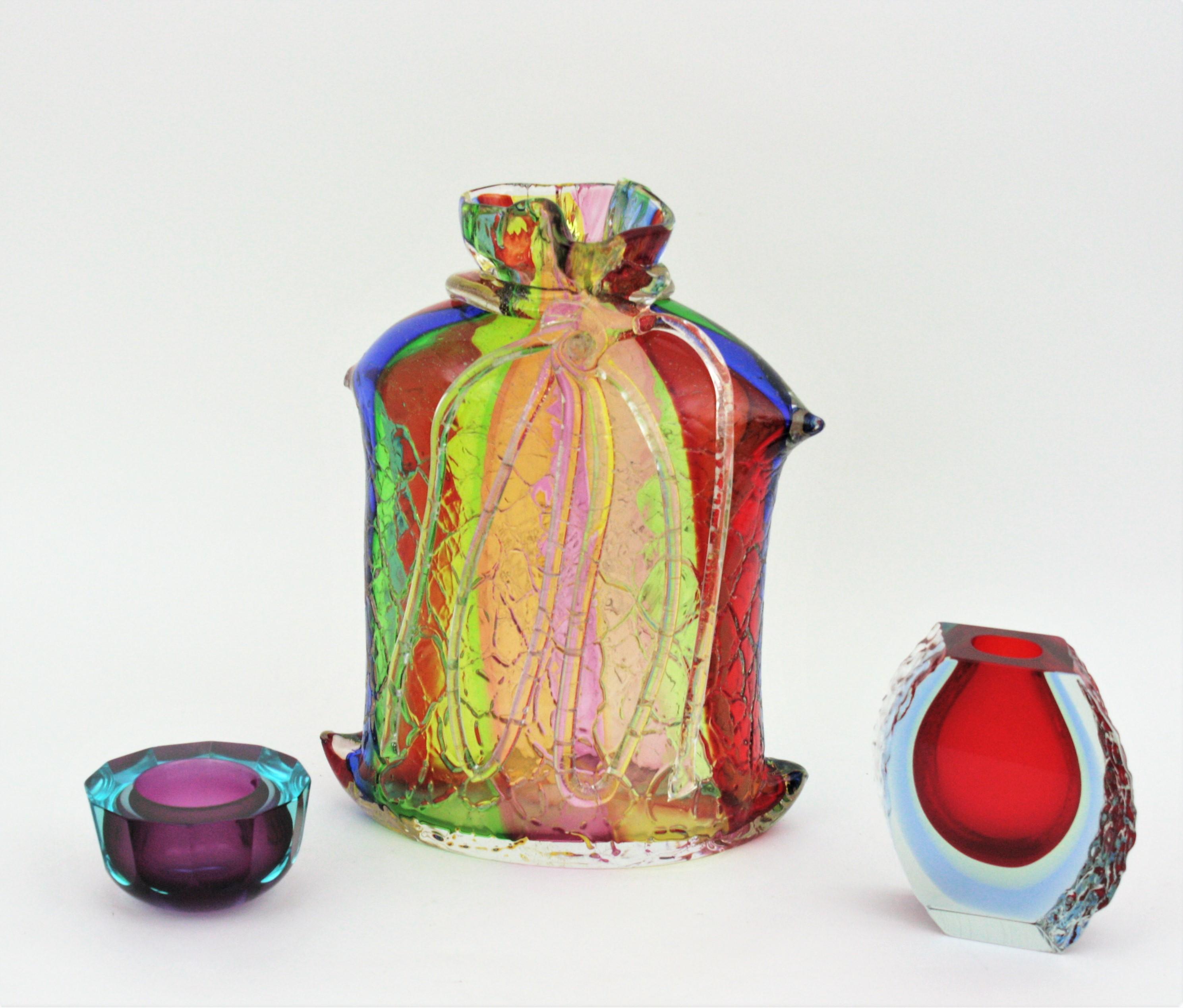 20th Century Fratelli Toso Murano Rainbow Stripes Ribbon Glass Vase with Gold Flecks For Sale