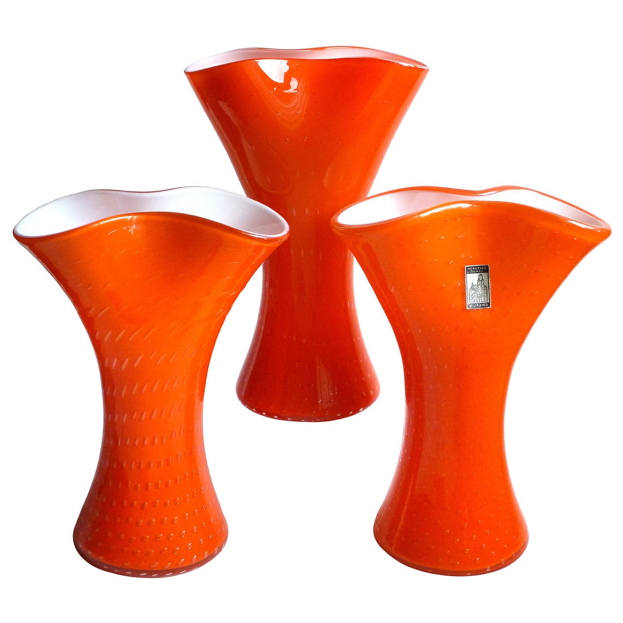 20th Century Fratelli Toso Red Orange Bubbles Fan Shaped Rim Italian Art Glass Flower Vase