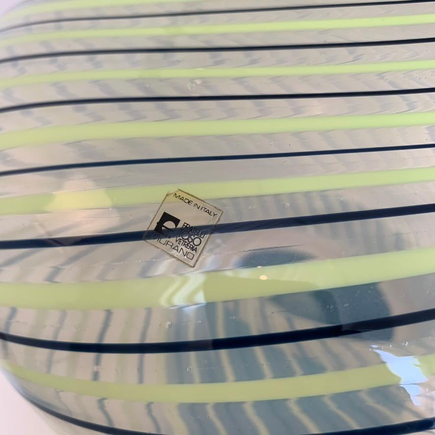Lampe de table en verre de Murano rayé de Fratelli Toso, vers 1960, Italie. en vente 5