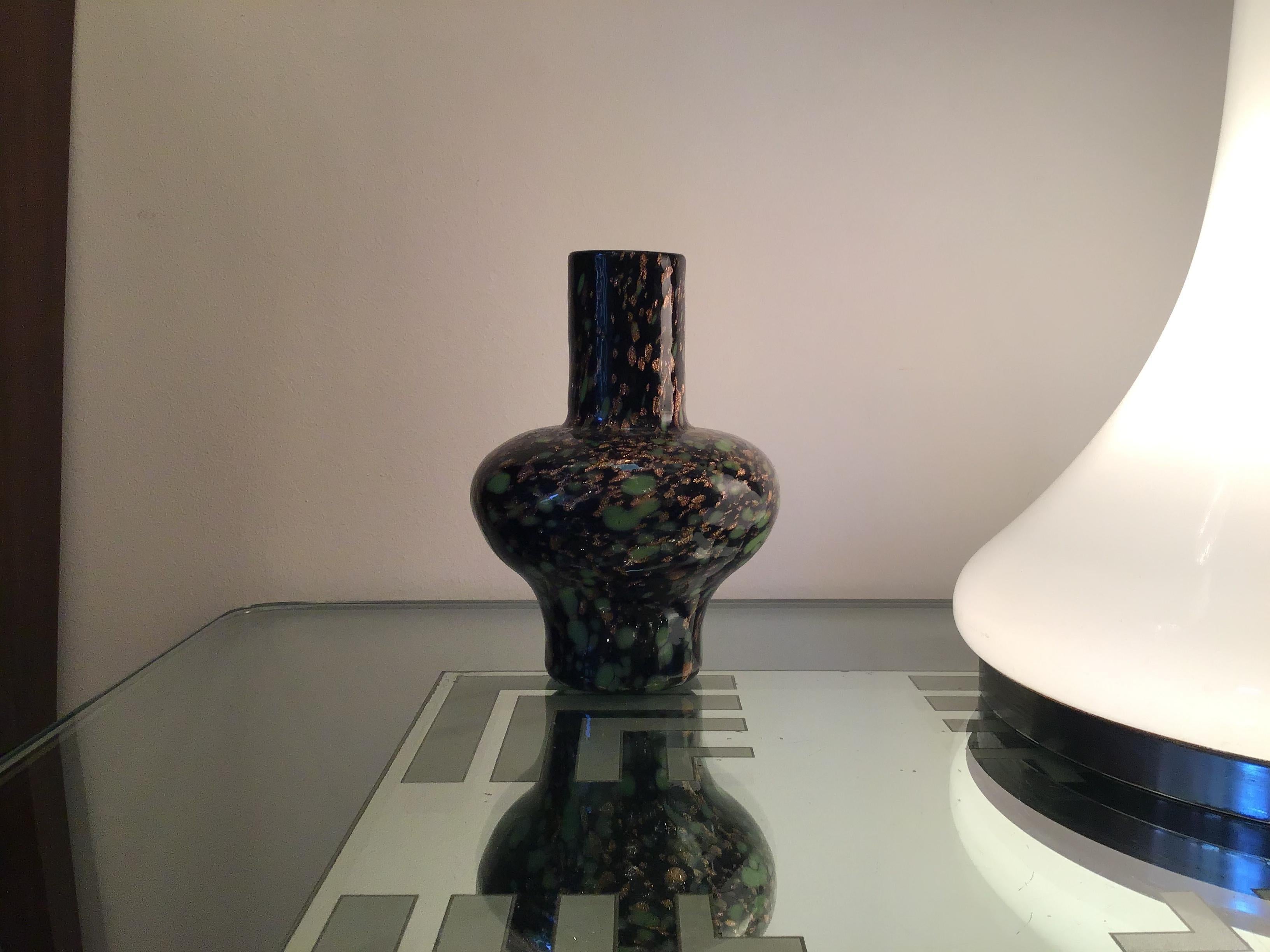 Fratelli Toso vase Murano Glass avventurine 1955 Italy.
