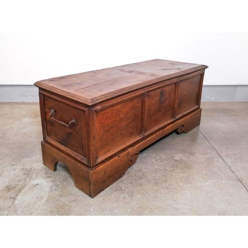 Fratered Chest, Unique Walnut Planks, 1800 4