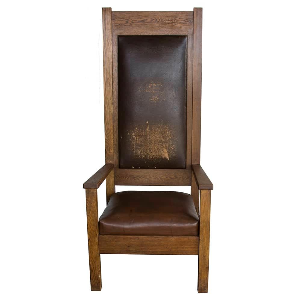 Fraternal Lodge Throne Chairs 'S/2' In Good Condition For Sale In Aurora, OR