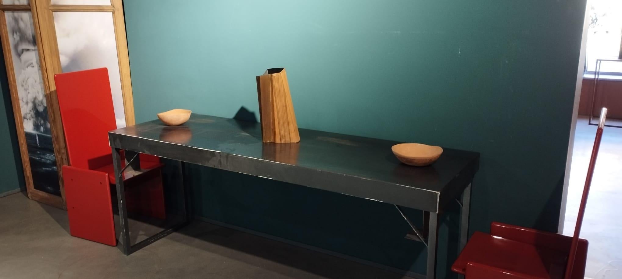 Brushed Fratina, metal oxide tables by Raoul Gilioli For Sale