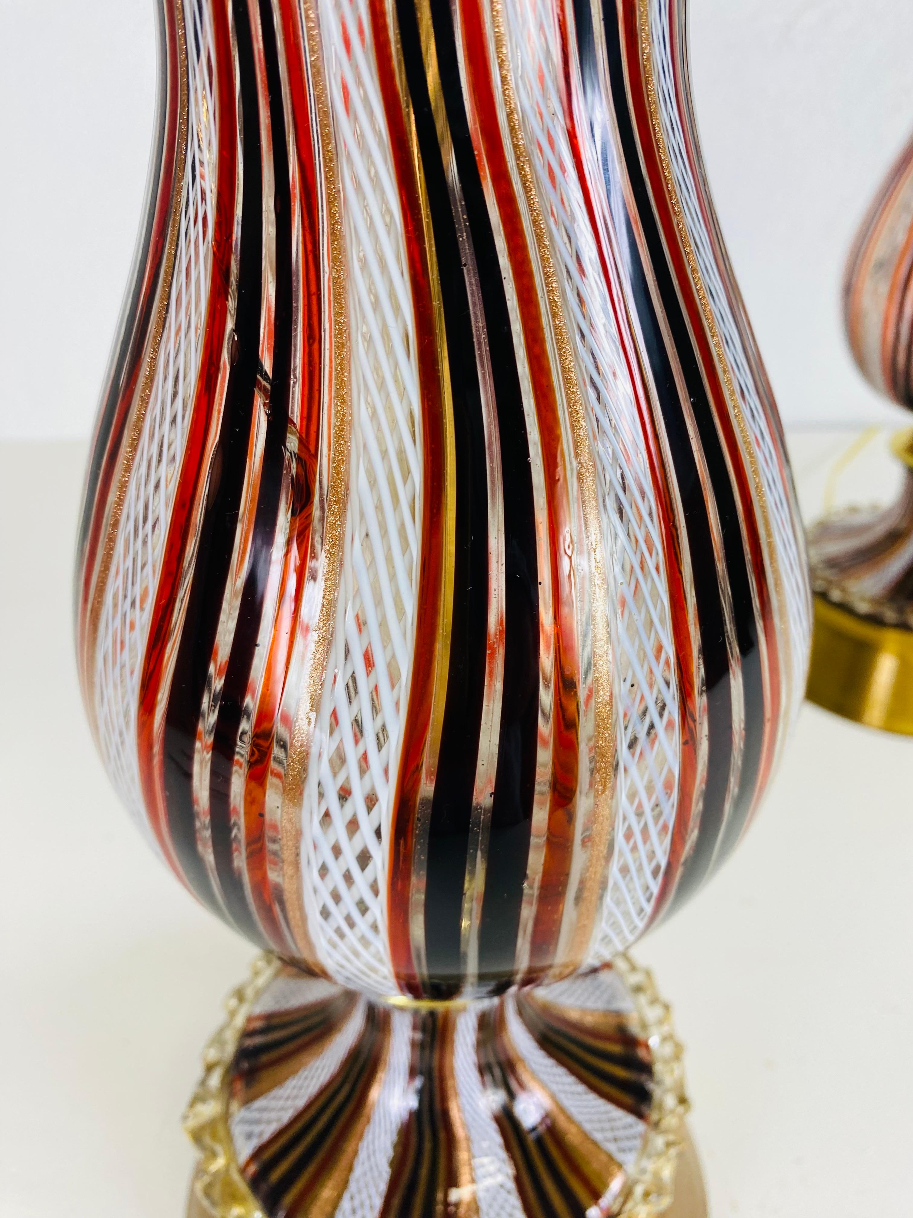 Frattelli Toso Murano Band Italienische Kunstglas-Tischlampen (Glas) im Angebot