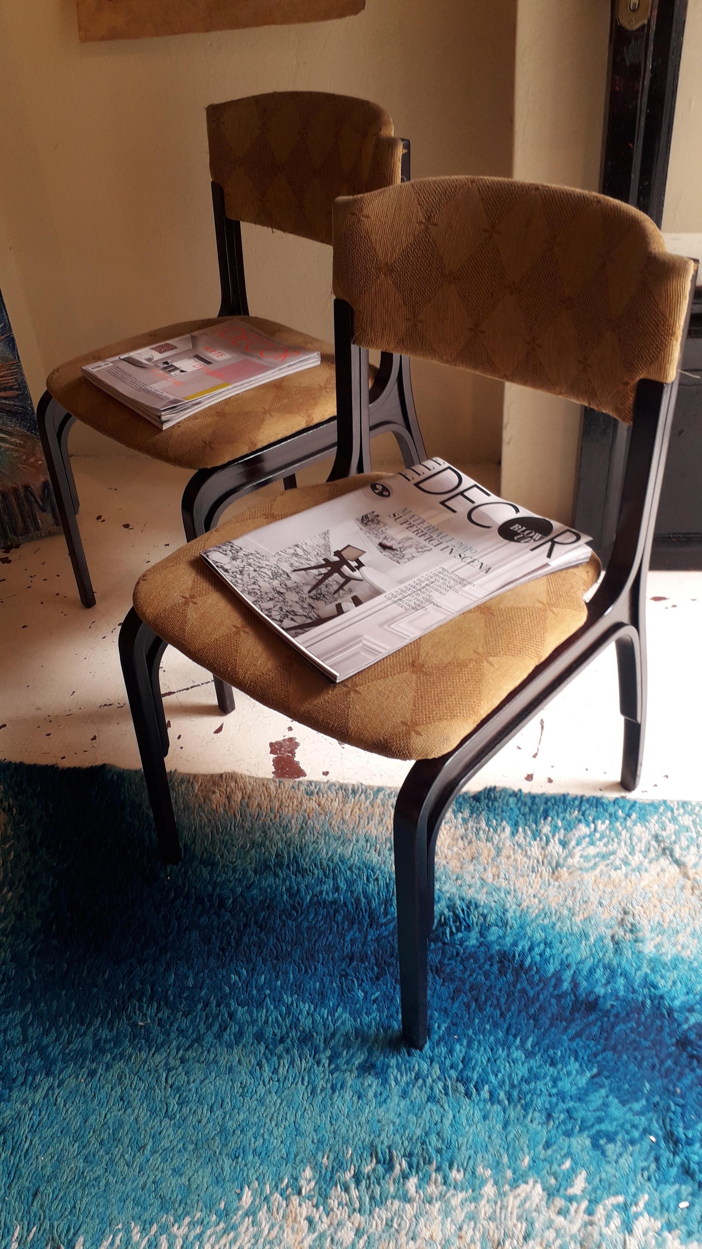 Frattini Mid-Century Modern Mahogany Wood and Original Fabric Chairs, 1960 4