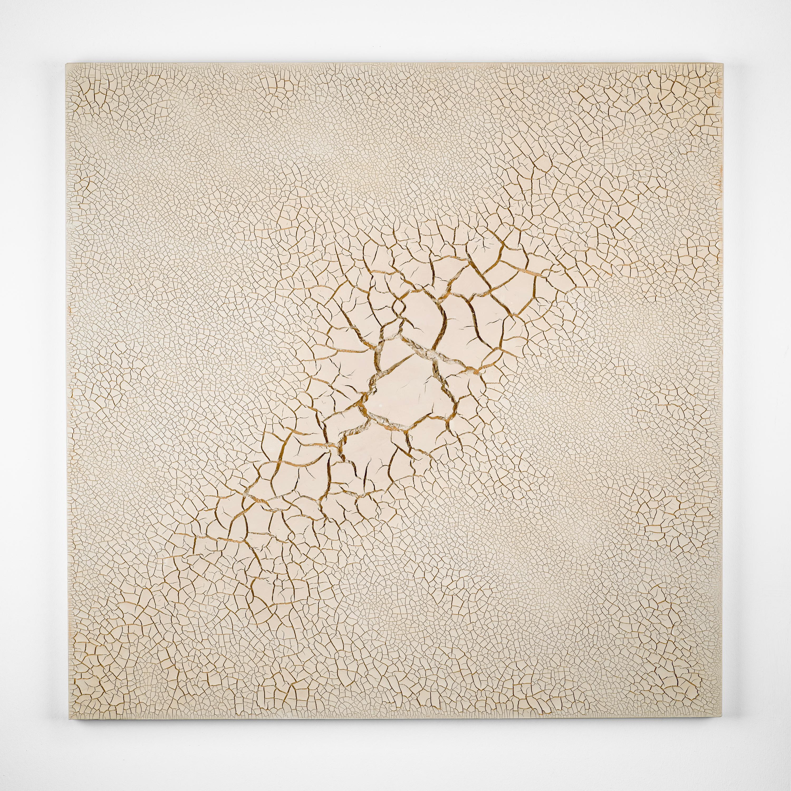 Fratturato IV Painting Wall Sculpture by Kris Lamba Studio
Dimensions: W 65 x D 10 x H 65 cm
Materials: Ceramic and pigments on framed panel.
Weight: 3 Kg.

Kris Lamba was born in London in 1984. He creates large and small-scale sculpture, paintings