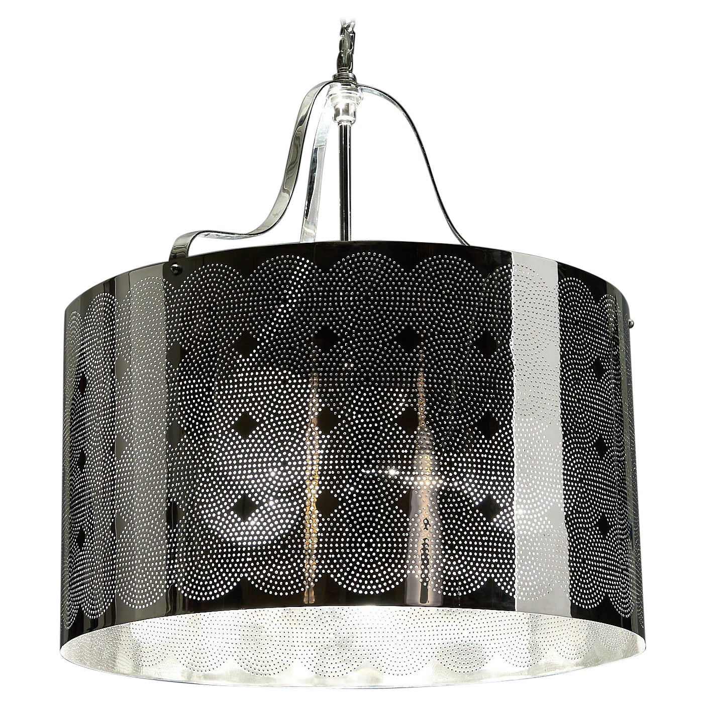 Lampadario Frazier Designs a tamburo grande cromato e traforato