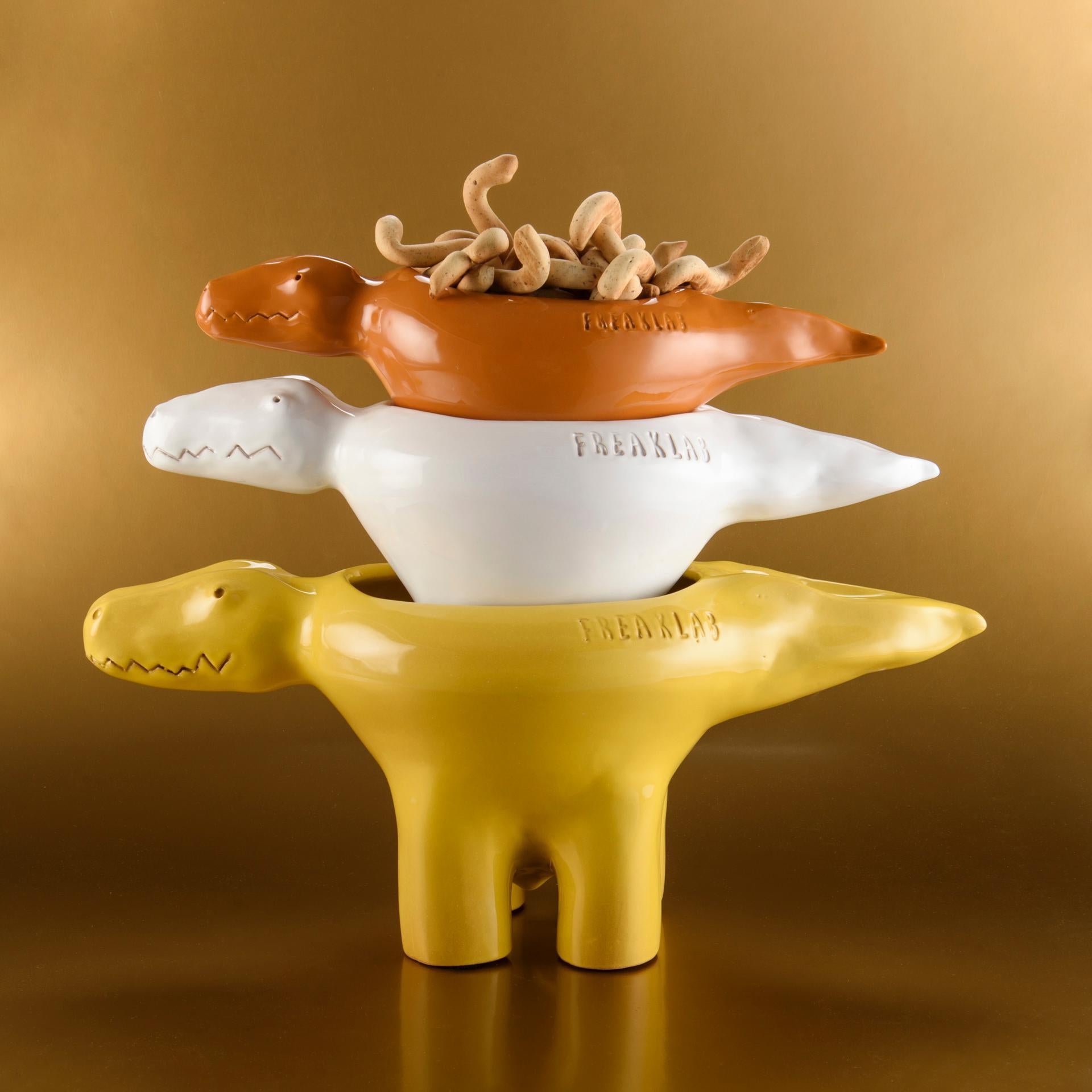 Freaklab Cocodrile Bowl Large Made Entirely by Hand in Ceramic In New Condition For Sale In Modica, RG