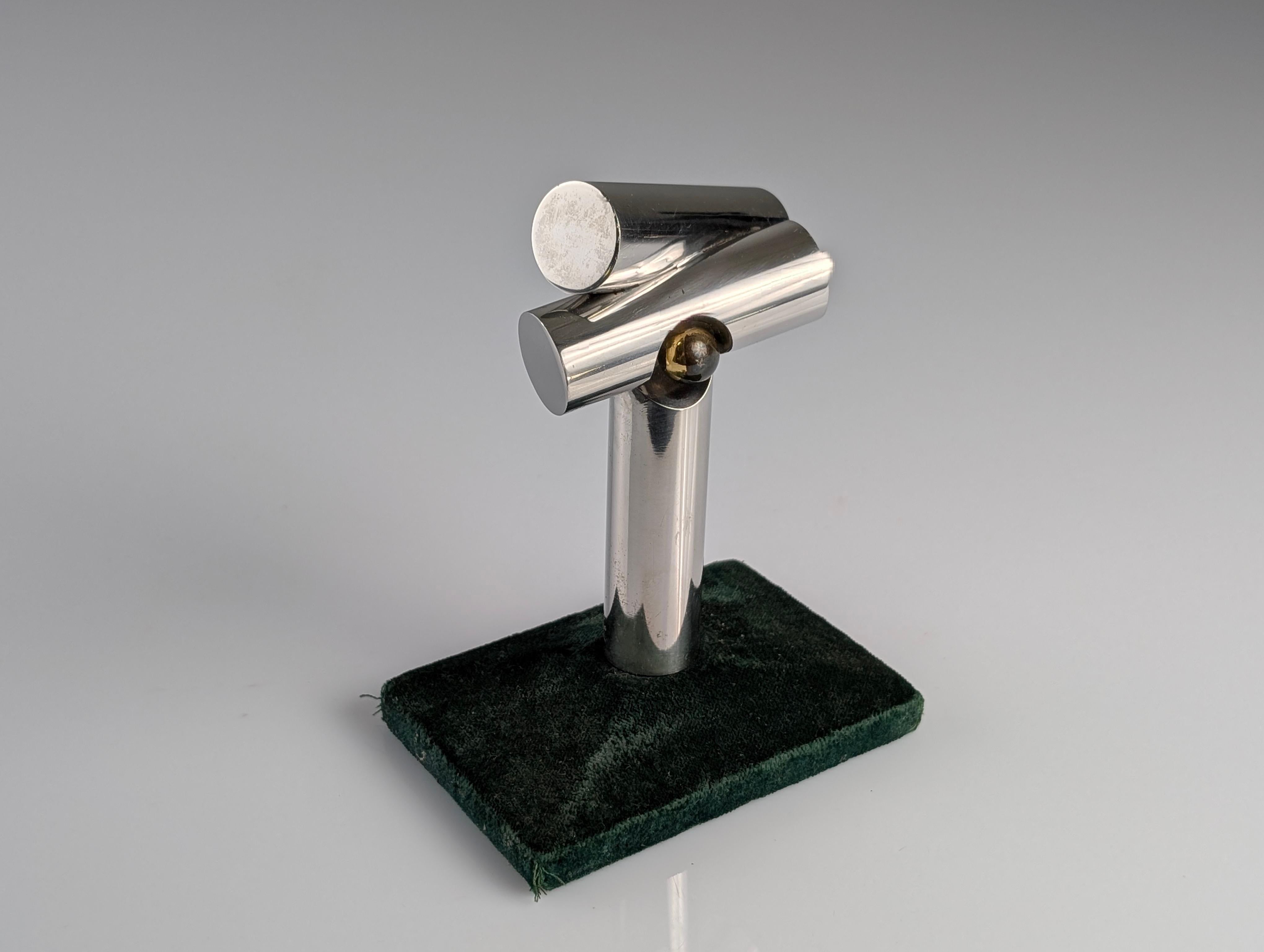 Scultura astratta in bronzo e alluminio di Frechilla, firmata, numerata 123/500, anni '70 in vendita 1