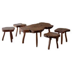 Table basse en loupe de bois faite à la main avec 4 tabourets en loupe de bois