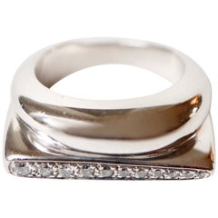 Fred, bague en or blanc 18 carats sertie de 11 diamants