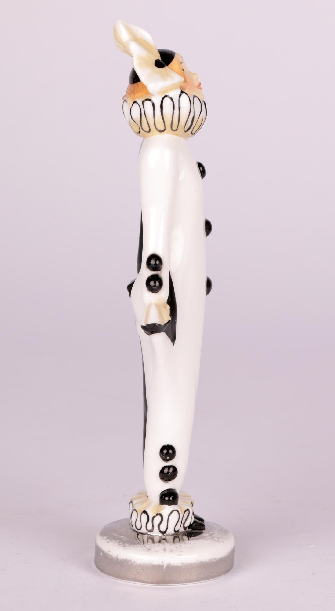 Fred Cooke pour Minton - Figurine en porcelaine Pierrette Art Déco en vente 4