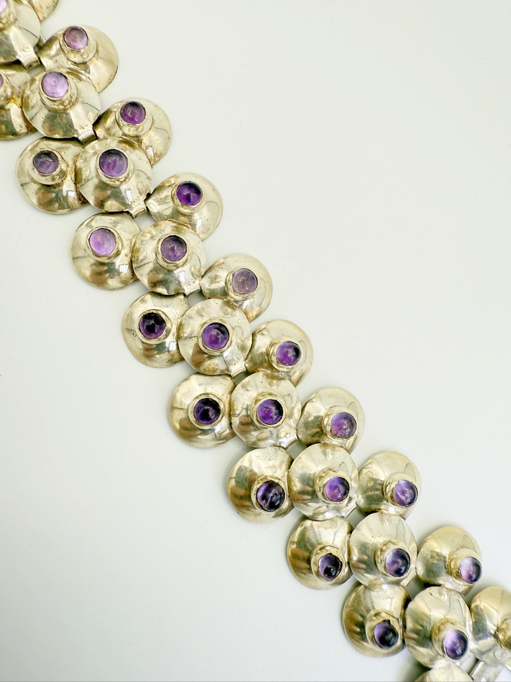 Modernista Fred Davis Bracciale in argento Taxco con cabochon di ametista, Vintage Mexican Modern in vendita